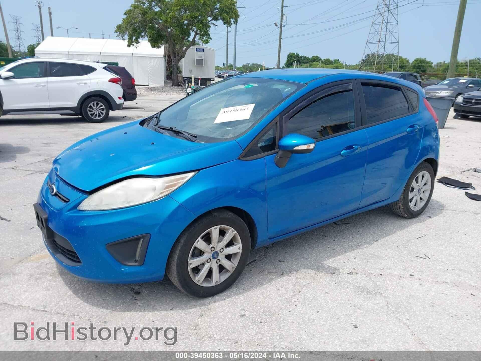 2013 FORD FIESTA - VIN: 3FADP4EJ0DM202271 - Фото 2
