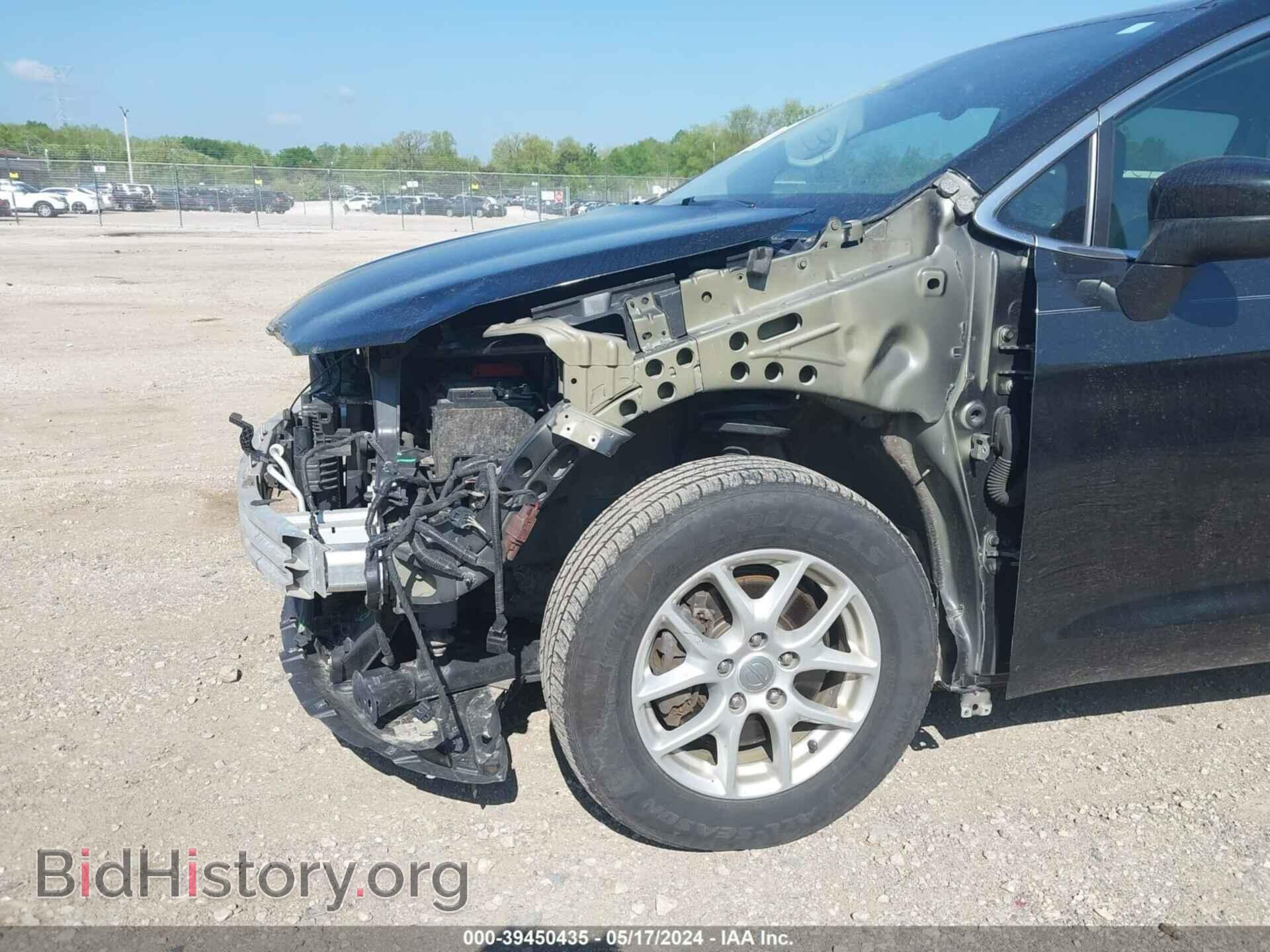 2017 CHRYSLER PACIFICA - VIN: 2C4RC1DG0HR514654 - Photo 12