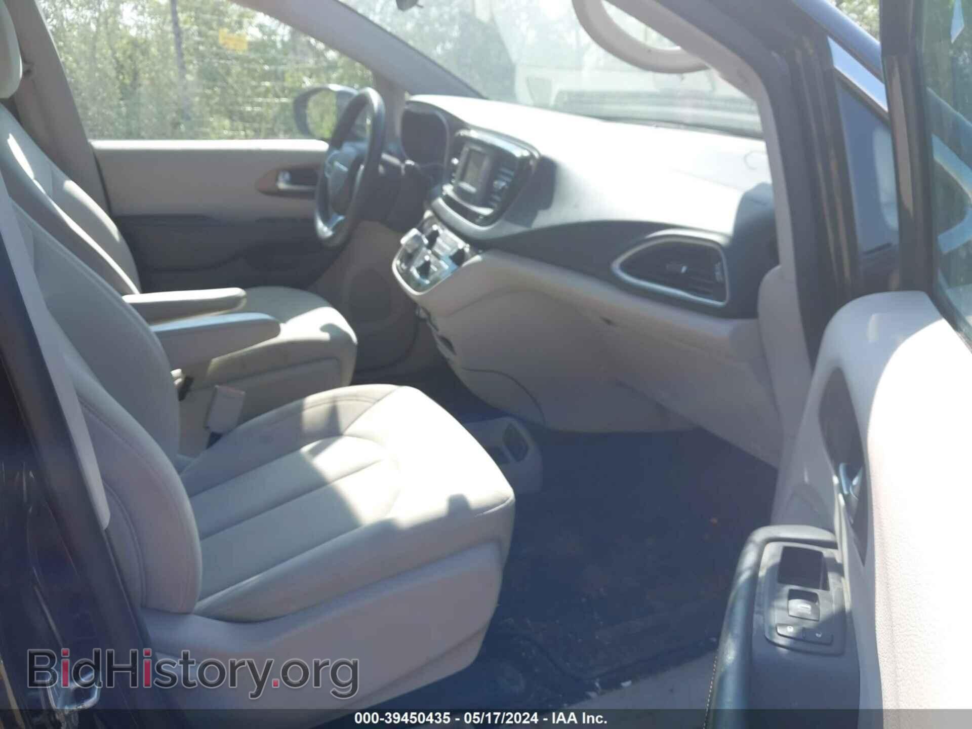 2017 CHRYSLER PACIFICA - VIN: 2C4RC1DG0HR514654 - Photo 5