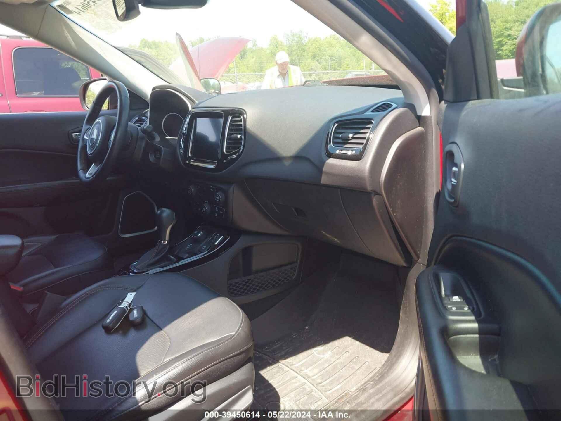 2019 JEEP COMPASS - VIN: 3C4NJDCB8KT771738 - Фото 5