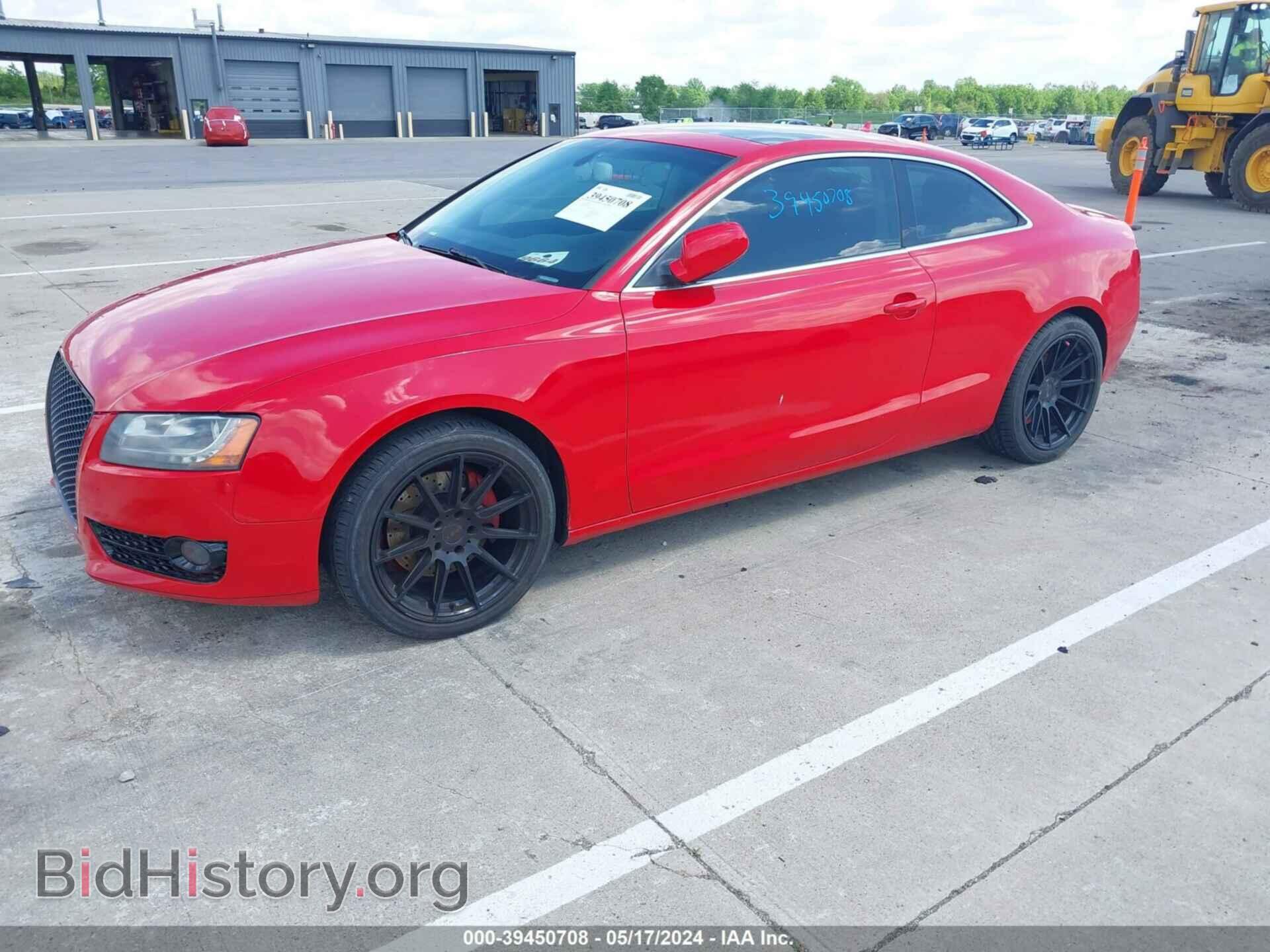 2011 AUDI A5 - VIN: WAULFAFR2BA022437 - Фото 2