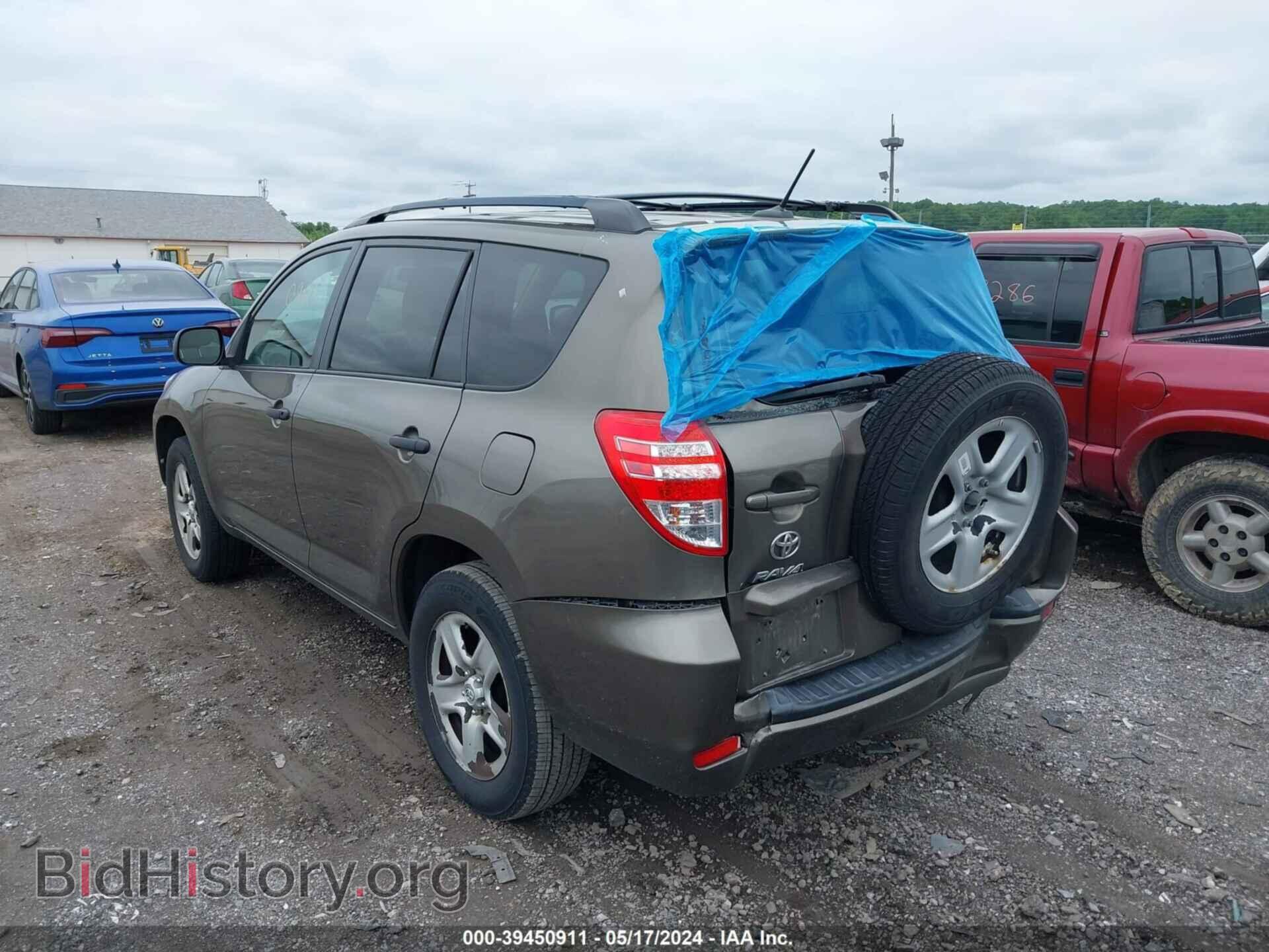 2011 TOYOTA RAV4 - VIN: 2T3BF4DV9BW141636 - Фото 3