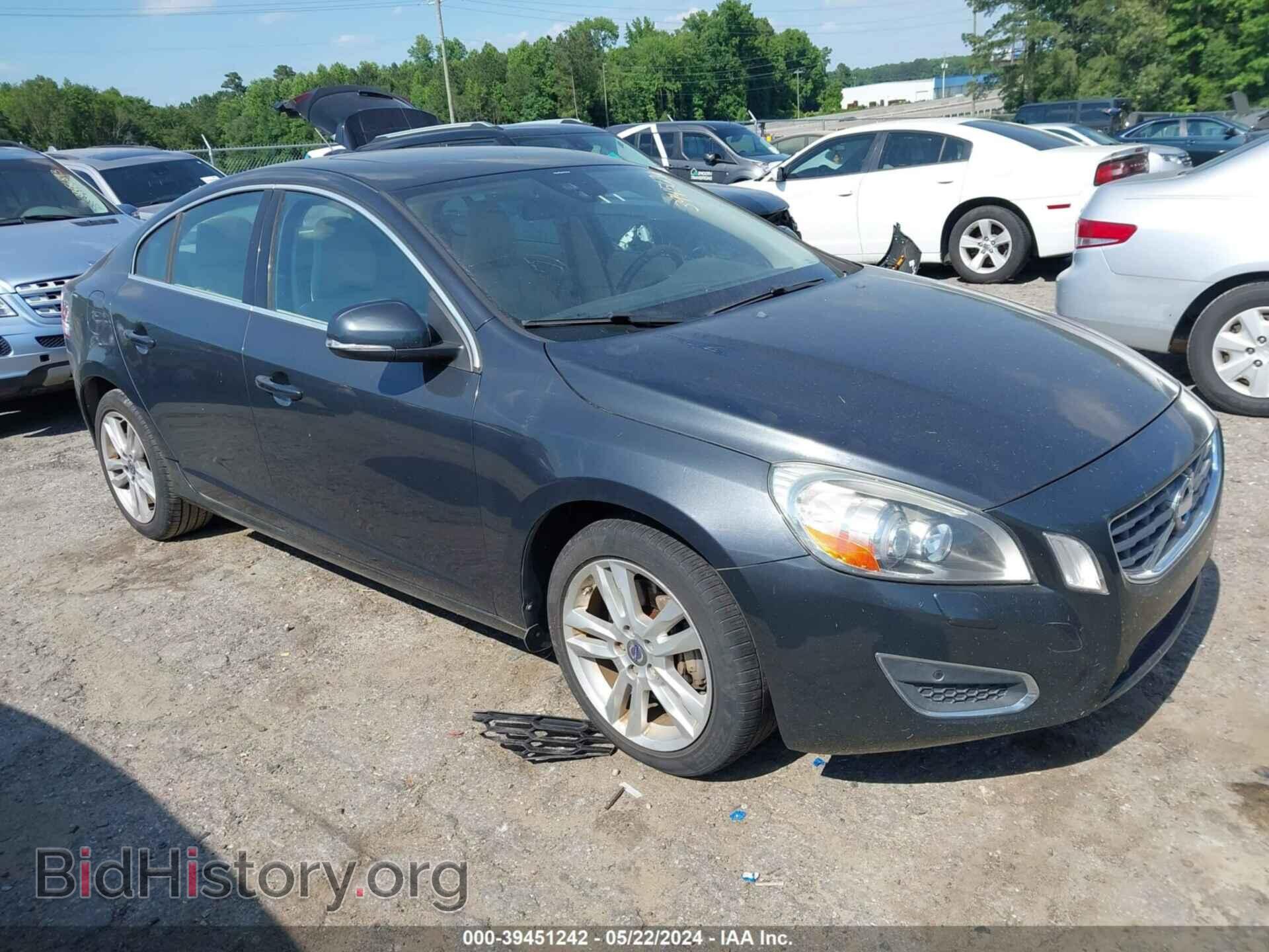 Фотография YV1612FS3D2183460 - VOLVO S60 2013