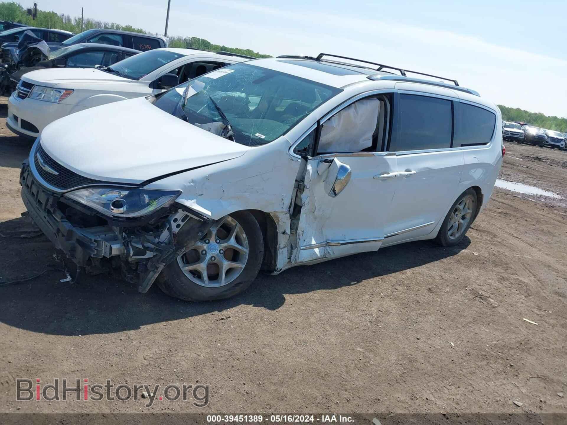 2020 CHRYSLER PACIFICA - VIN: 2C4RC1GGXLR103735 - Фото 2