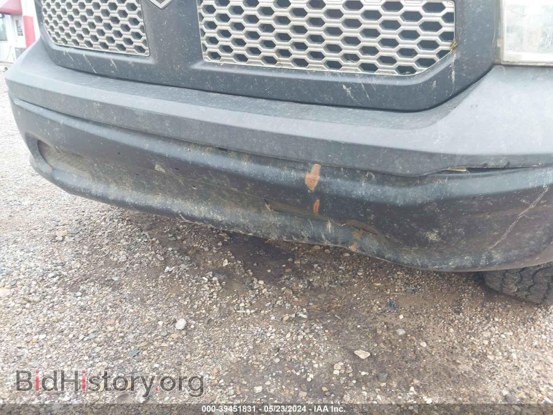 2018 RAM 1500 - VIN: 1C6RR7ST0JS301250 - Фото 12