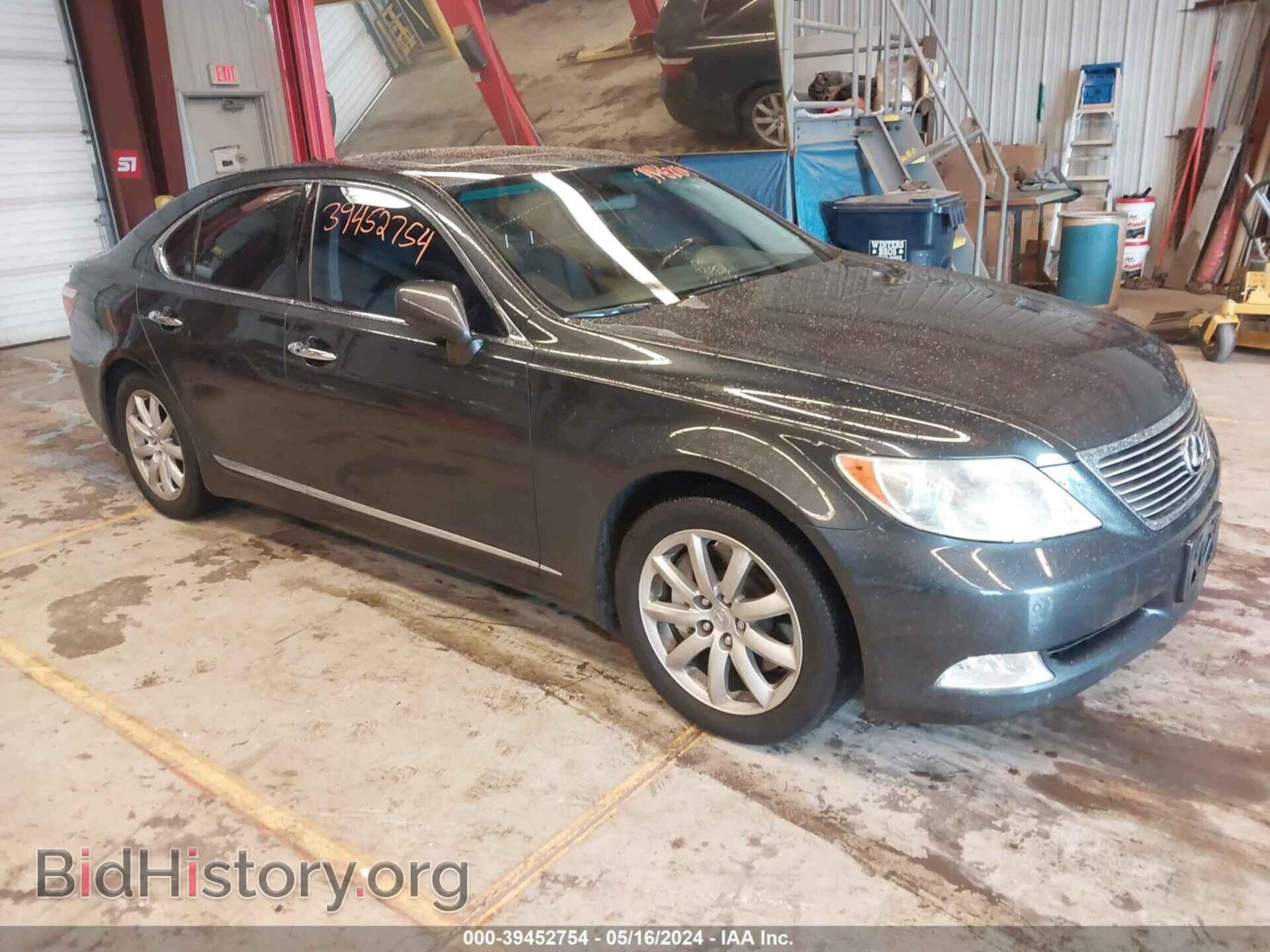 Фотография JTHCL46F495000976 - LEXUS LS 460 2009