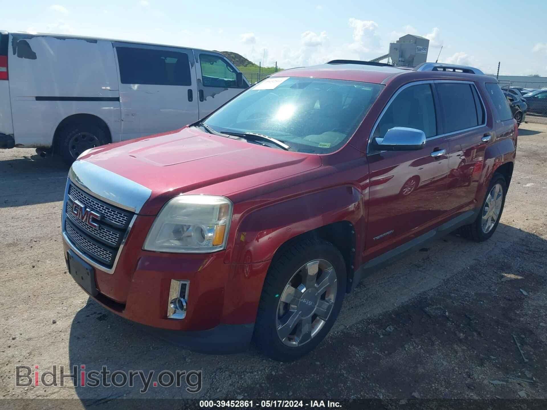 2010 GMC TERRAIN - VIN: 2CTFLJEY7A6273083 - Photo 2