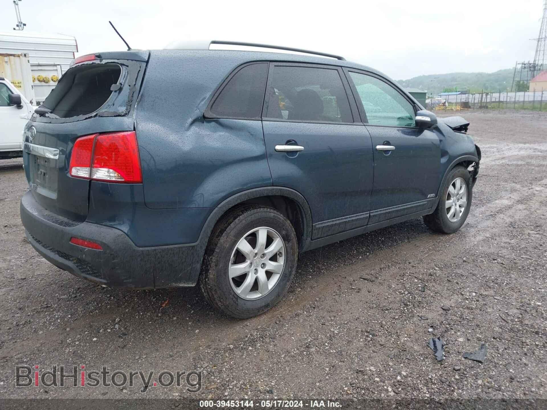 2012 KIA SORENTO - VIN: 5XYKTCA68CG188995 - Фото 4