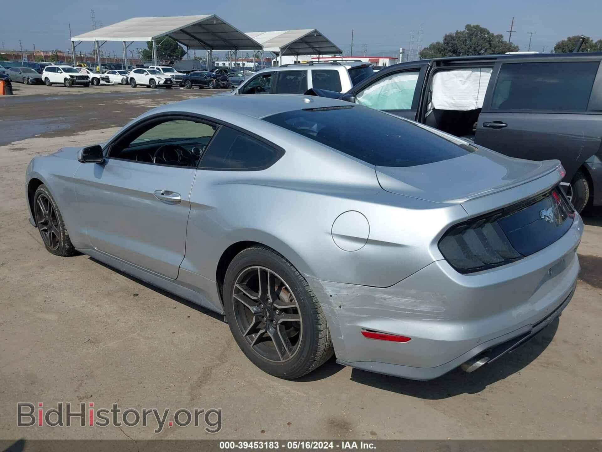 2018 FORD MUSTANG - VIN: 1FA6P8TH0J5156586 - Фото 3