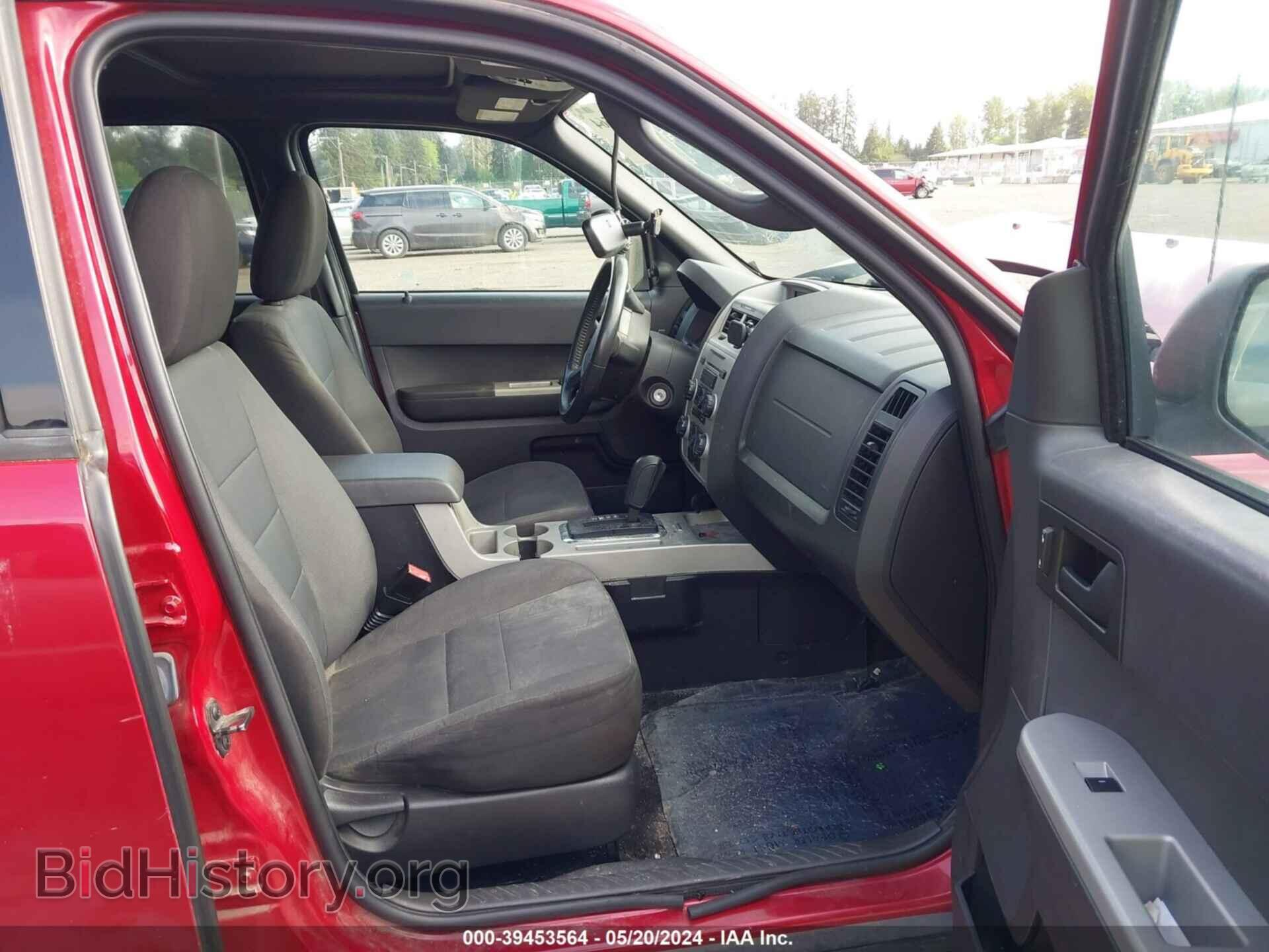2011 FORD ESCAPE - VIN: 1FMCU9DG3BKC05666 - Фото 5