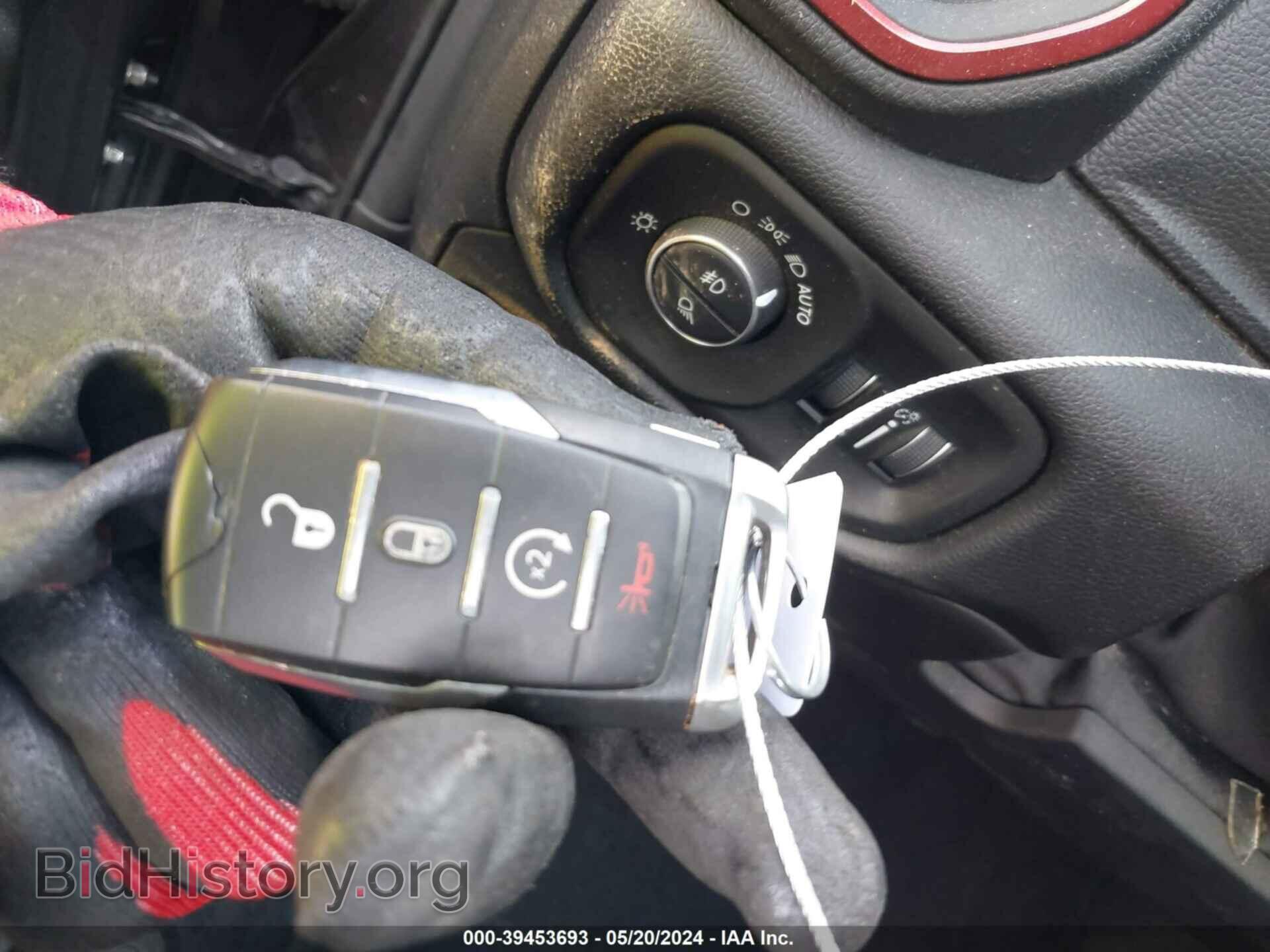 2019 RAM 1500 - VIN: 1C6SRFLT5KN754760 - Фото 11