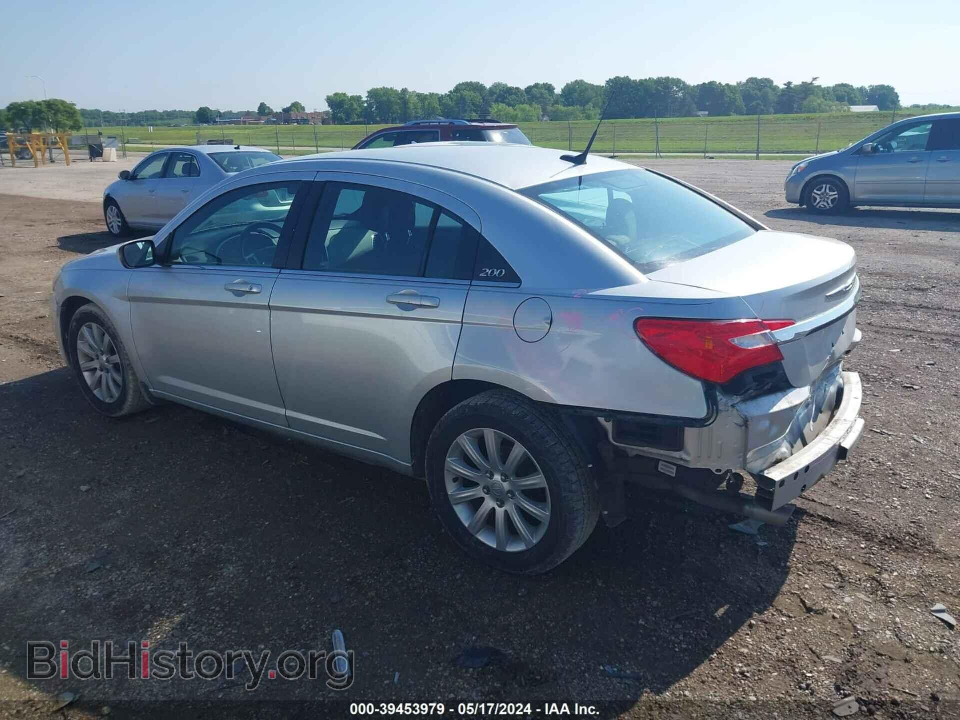 2011 CHRYSLER 200 - VIN: 1C3BC1FG6BN527075 - Фото 3