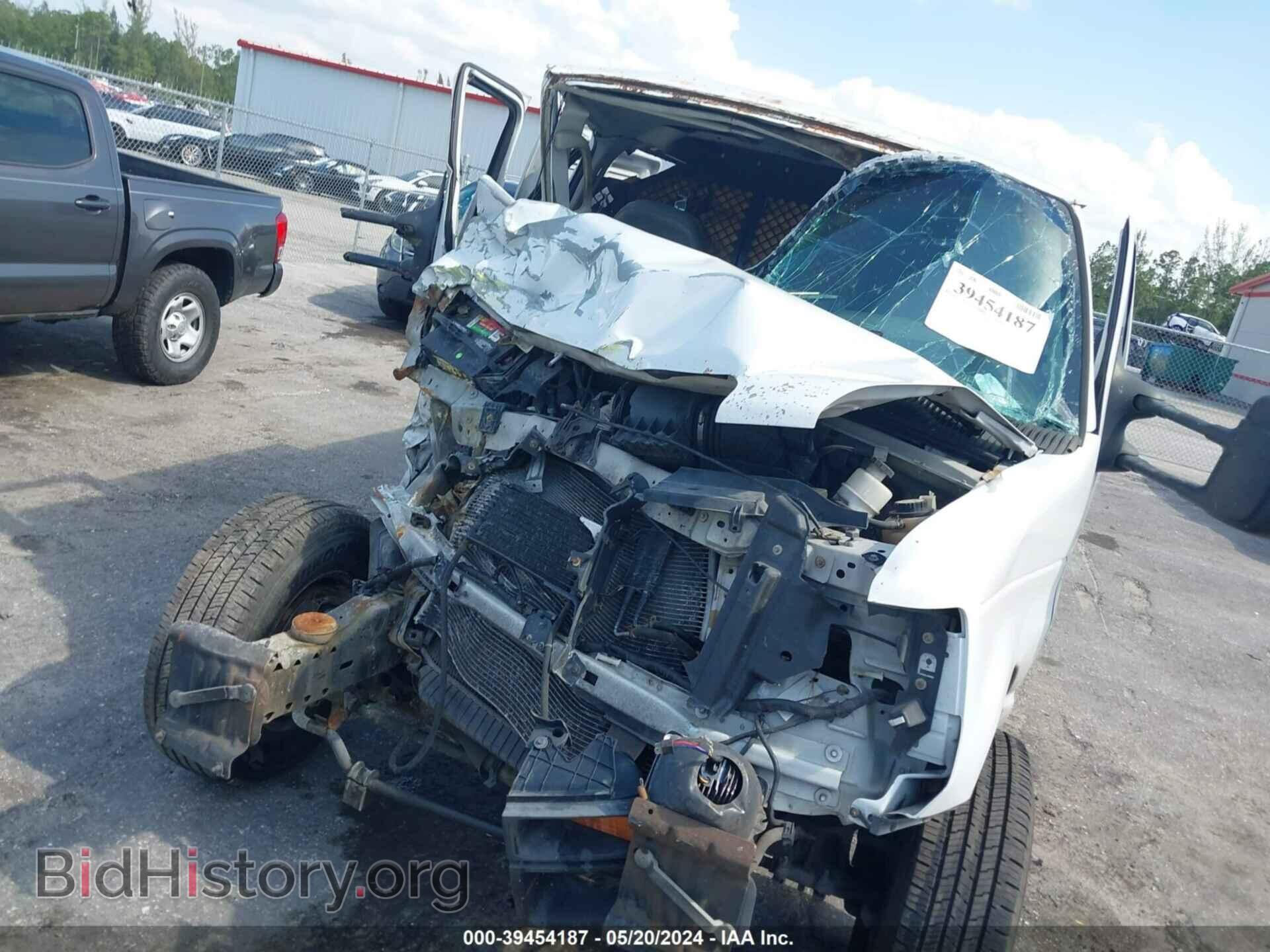 2008 FORD E-250 - VIN: 1FTNE24W58DA47028 - Фото 6
