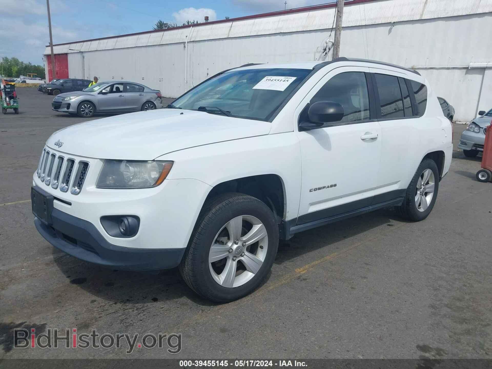 2015 JEEP COMPASS - VIN: 1C4NJDBB9FD206718 - Photo 2