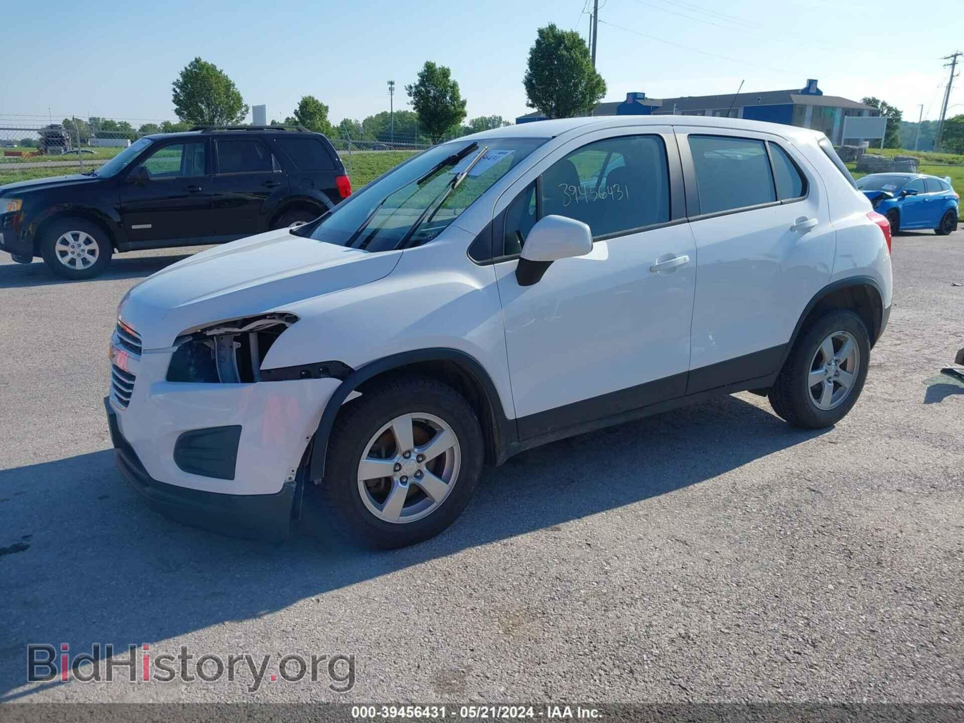 2015 CHEVROLET TRAX - VIN: KL7CJPSB2FB112990 - Фото 2