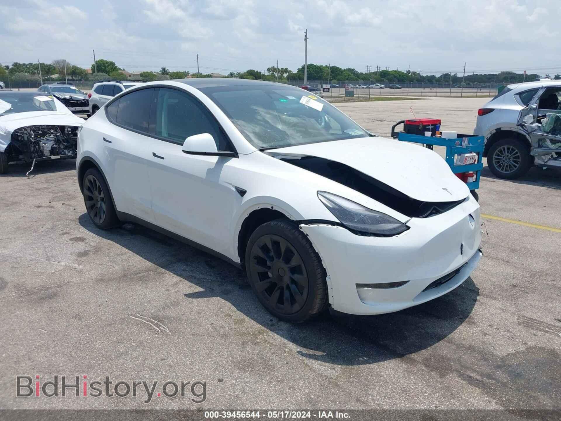 Фотография 7SAYGDED1RF047637 - TESLA MODEL Y 2024