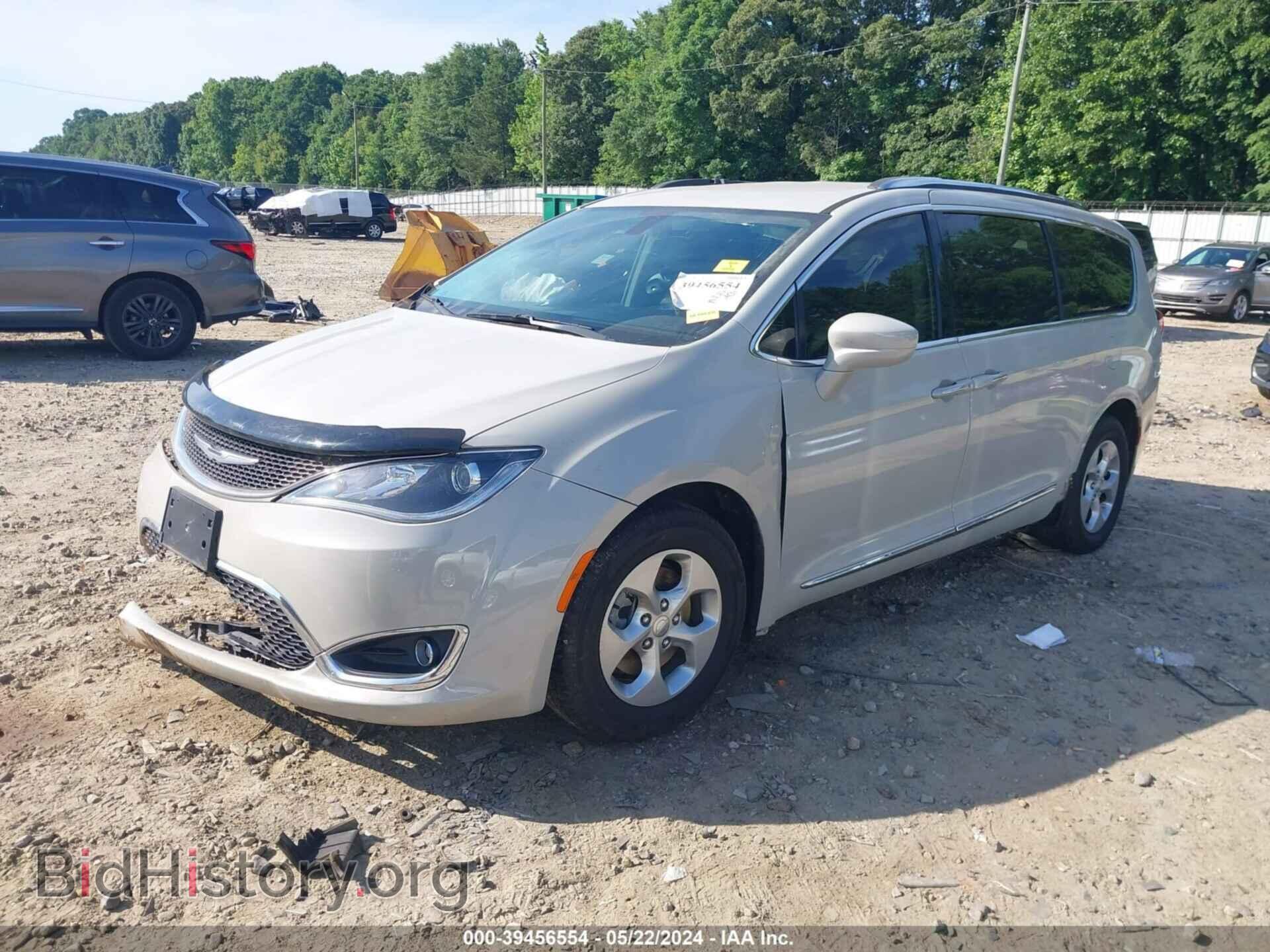 2017 CHRYSLER PACIFICA - VIN: 2C4RC1EG2HR584428 - Фото 2