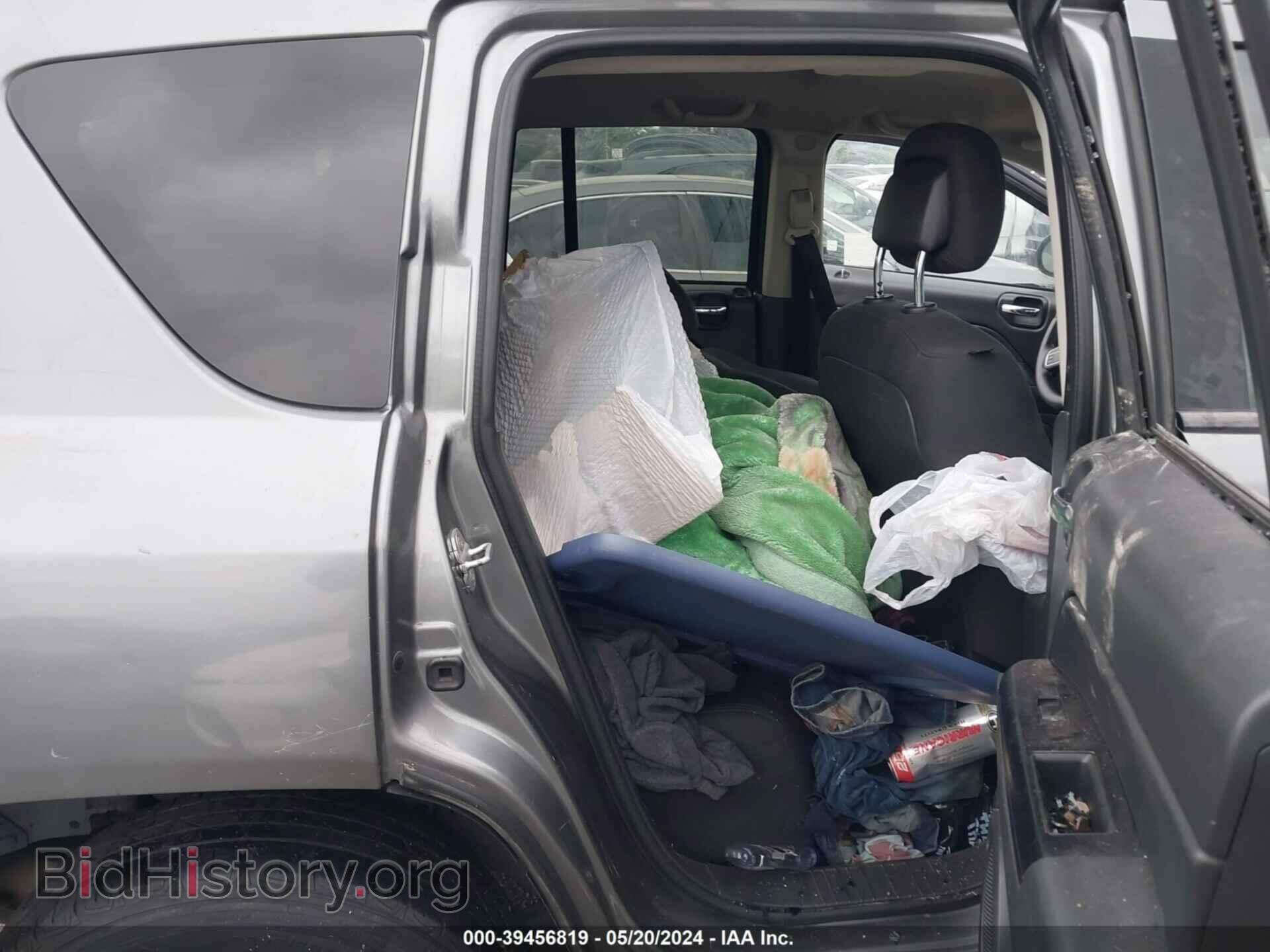 2014 JEEP COMPASS - VIN: 1C4NJCBA3ED595128 - Photo 8