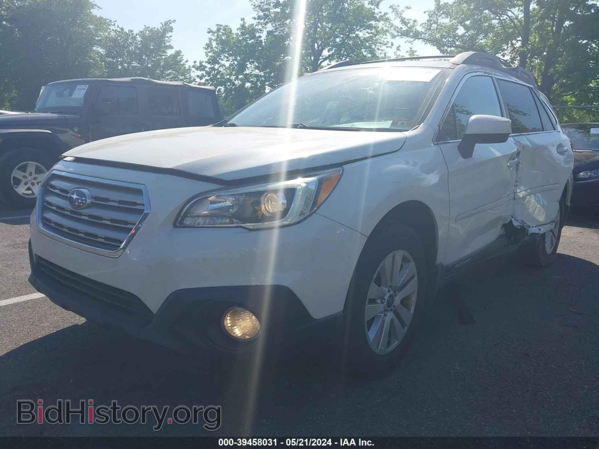 2015 SUBARU OUTBACK - VIN: 4S4BSADC7F3355621 - Фото 2