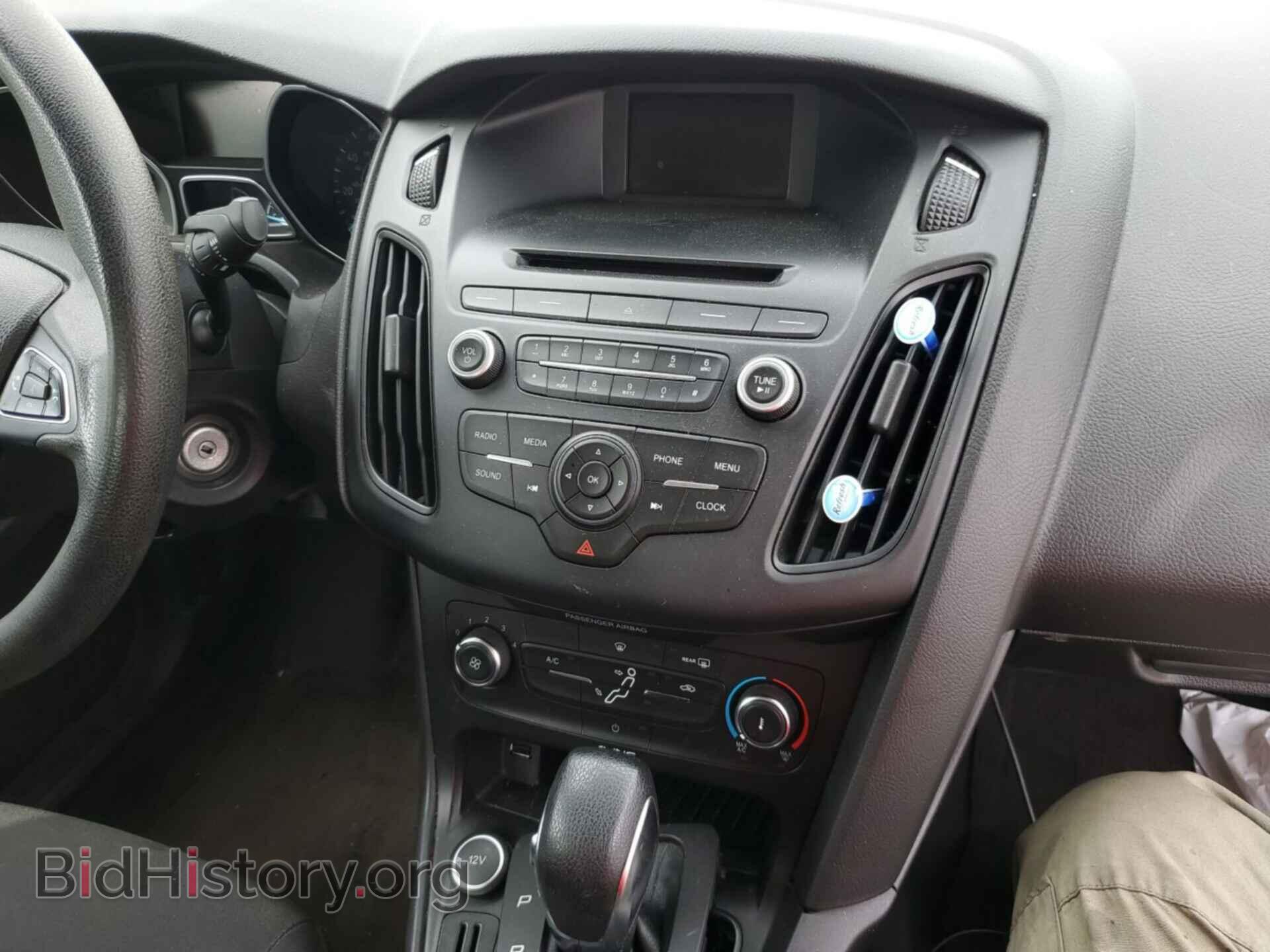 2016 FORD FOCUS - VIN: 1FADP3E2XGL329750 - Фото 11