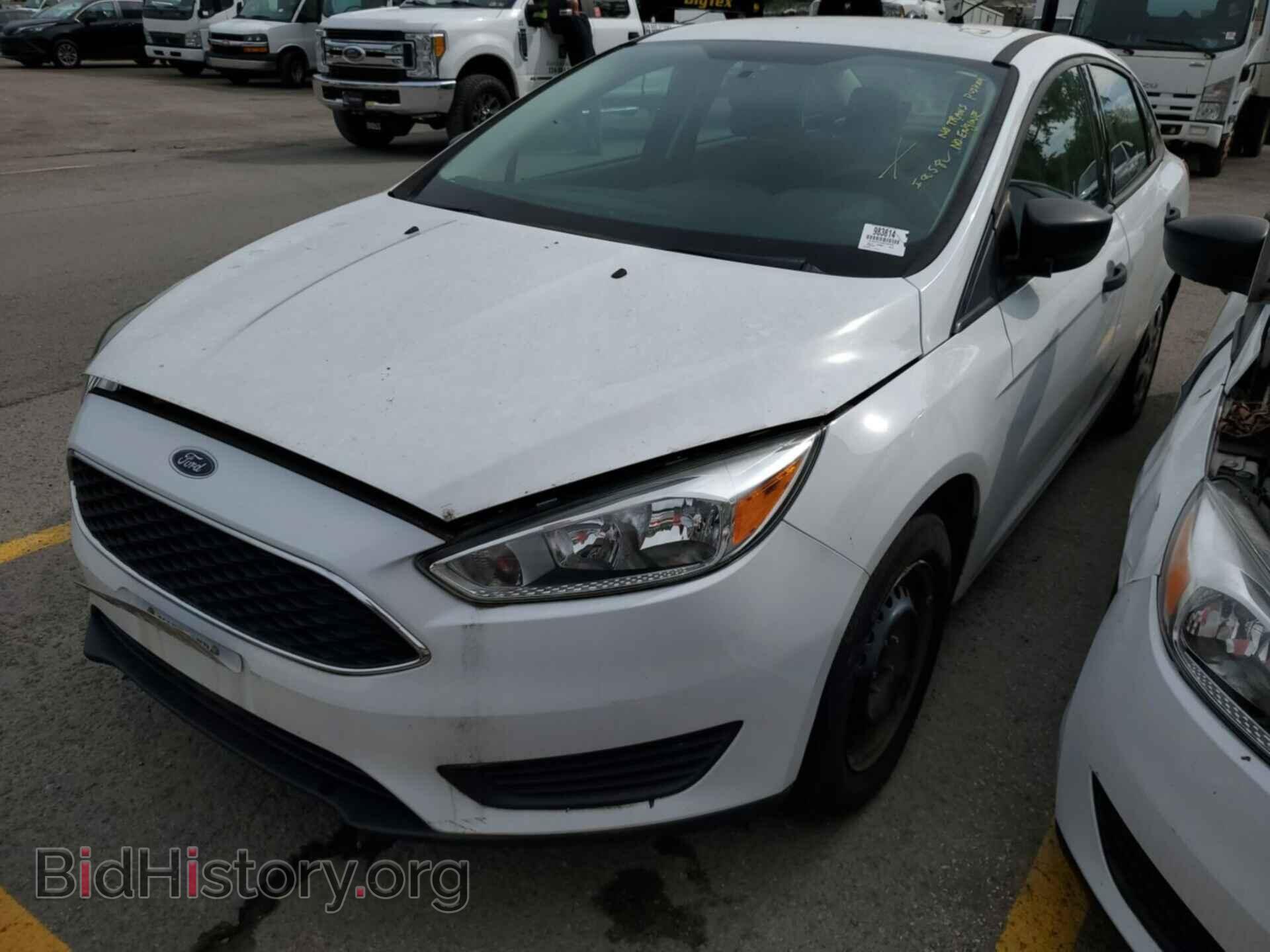 2016 FORD FOCUS - VIN: 1FADP3E2XGL329750 - Фото 9