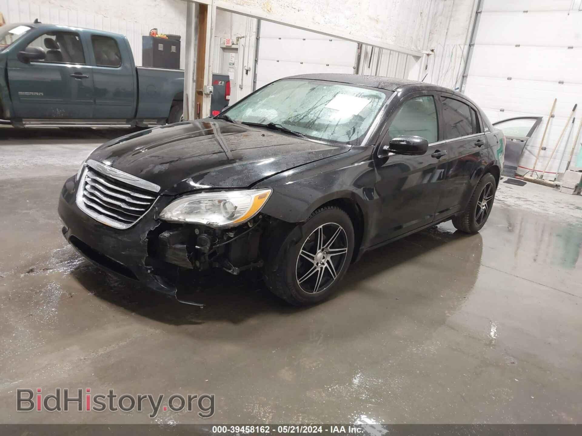 2014 CHRYSLER 200 - VIN: 1C3CCBAG9EN101502 - Photo 2