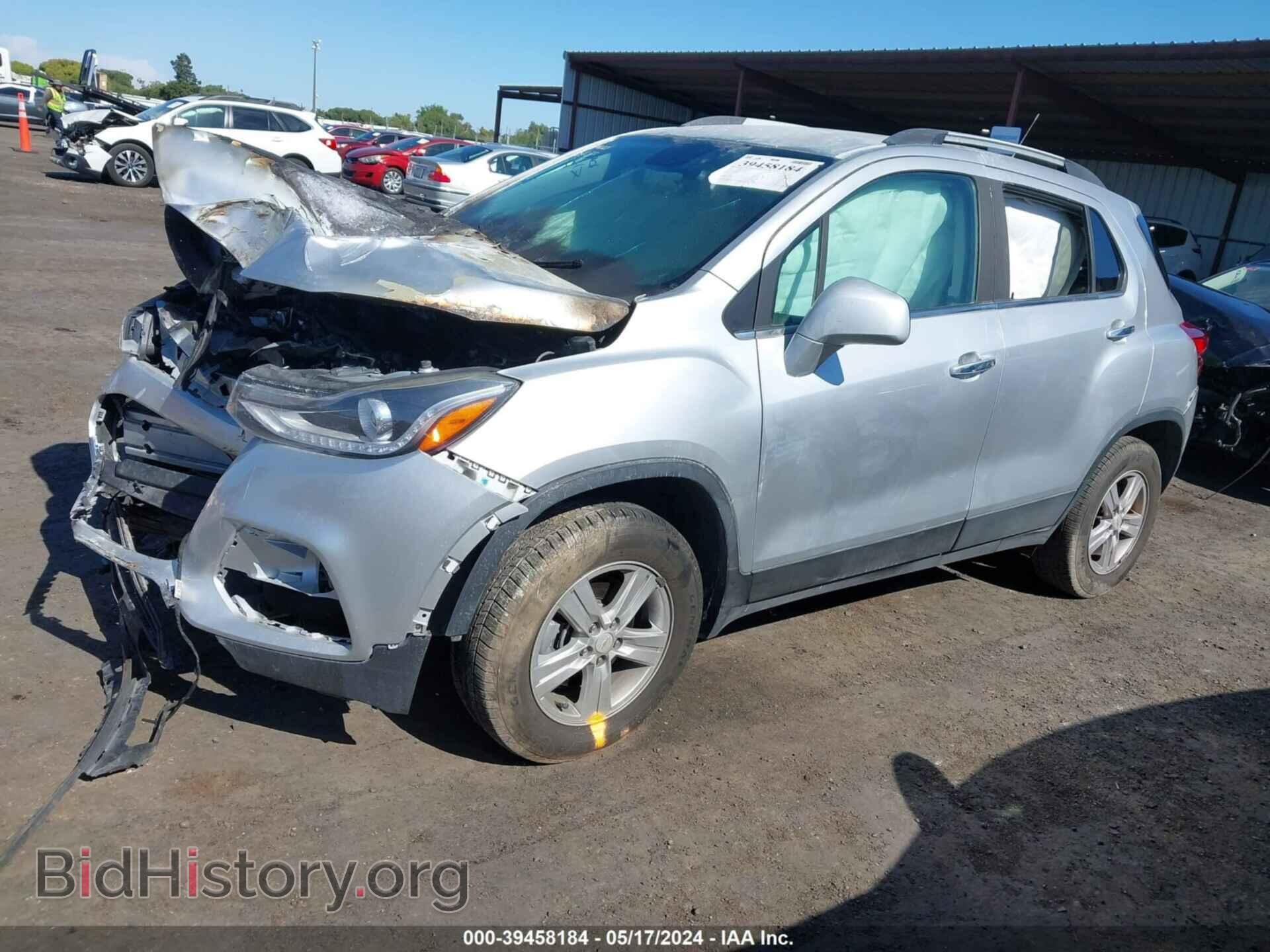 2018 CHEVROLET TRAX - VIN: KL7CJPSB3JB673840 - Фото 2