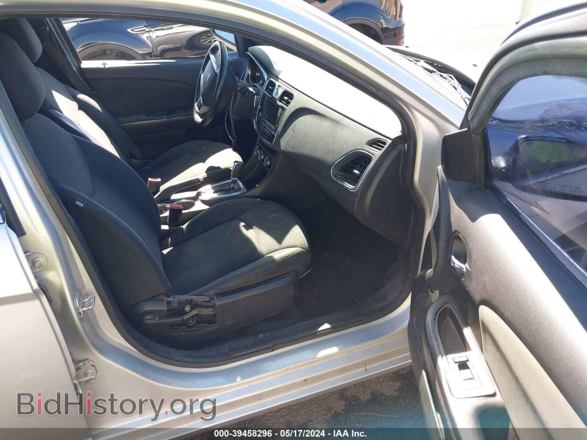 2012 CHRYSLER 200 - VIN: 1C3CCBBB1CN140634 - Photo 5