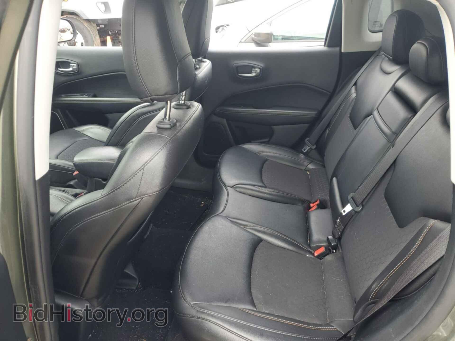 2019 JEEP COMPASS - VIN: 3C4NJDBB4KT688437 - Фото 6