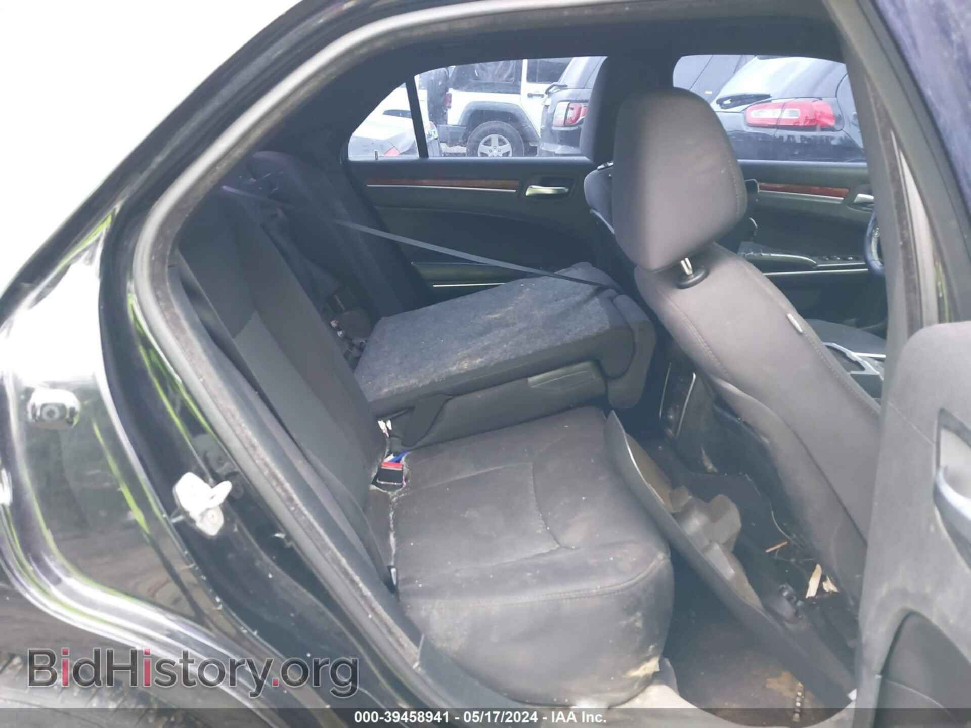 2014 CHRYSLER 300 - VIN: 2C3CCAAG2EH376096 - Фото 8