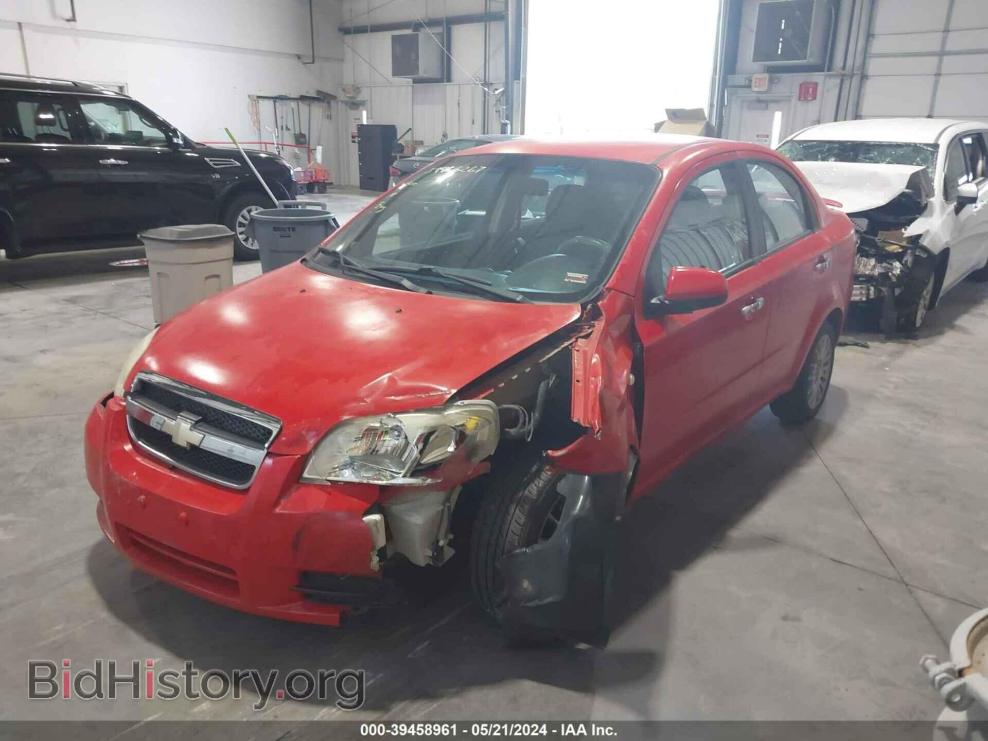 2009 CHEVROLET AVEO - VIN: KL1TG56E39B301704 - Фото 2