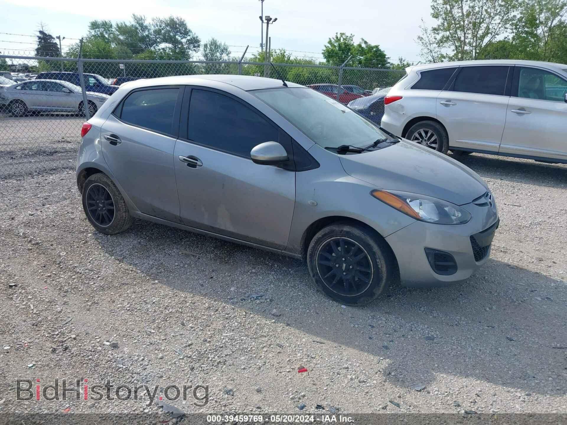 Фотография JM1DE1KY2E0184537 - MAZDA MAZDA2 2014