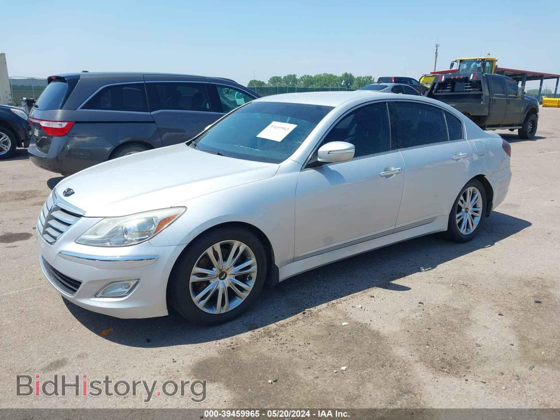 2014 HYUNDAI GENESIS - VIN: KMHGC4DD9EU263769 - Фото 2