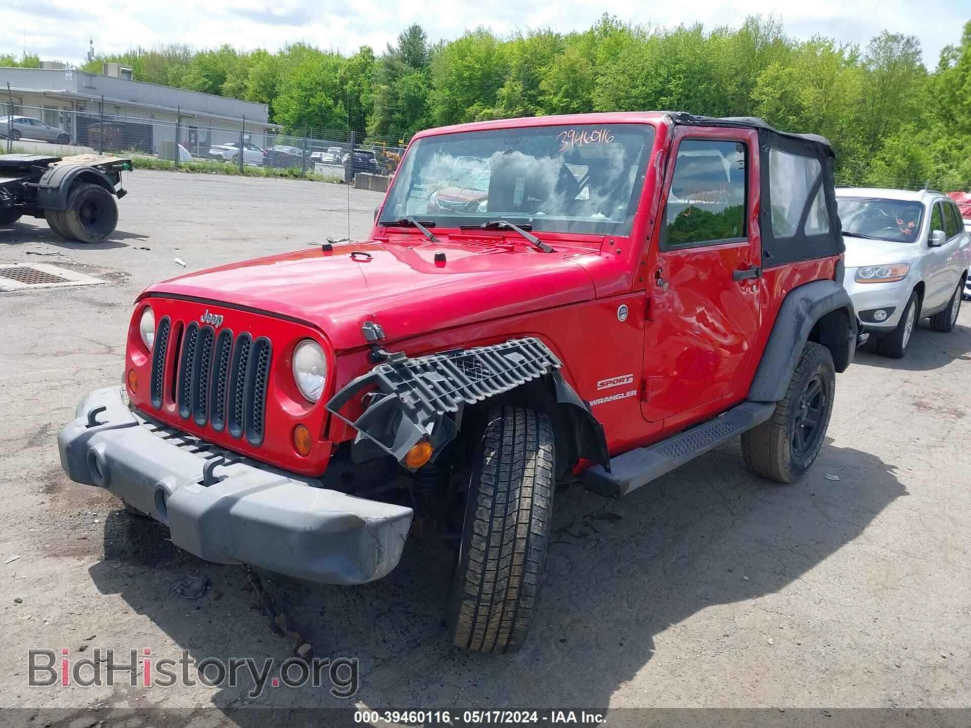 2011 JEEP WRANGLER - VIN: 1J4AA2D14BL581868 - Фото 2