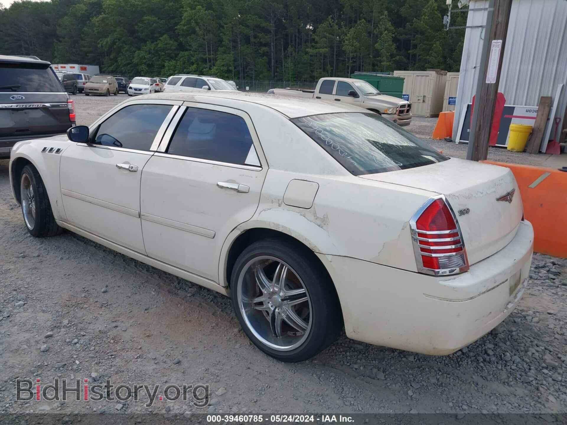 2006 CHRYSLER 300 - VIN: 2C3KA43RX6H308065 - Фото 3