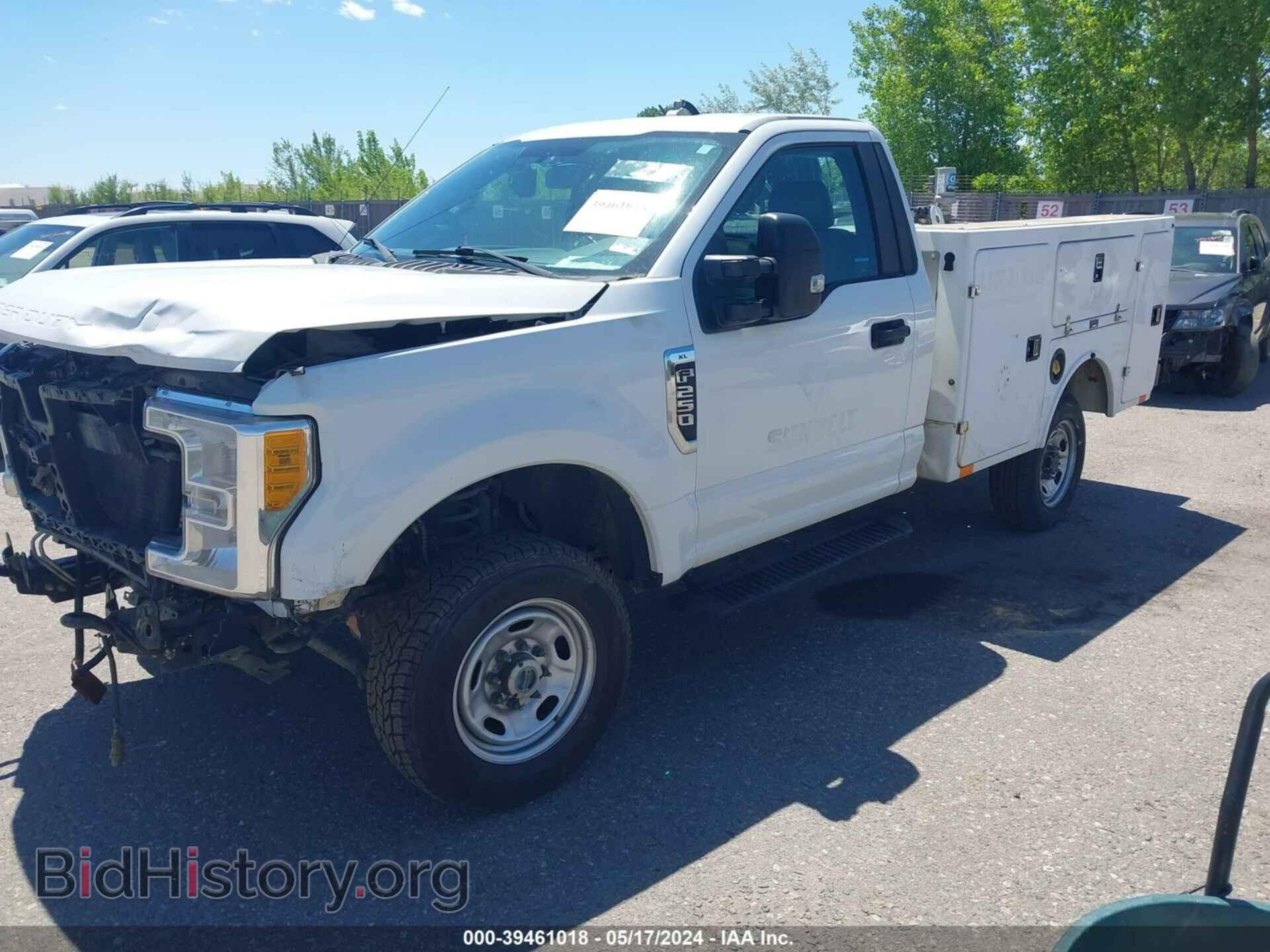 2017 FORD F-250 - VIN: 1FDBF2B69HEE21391 - Фото 2