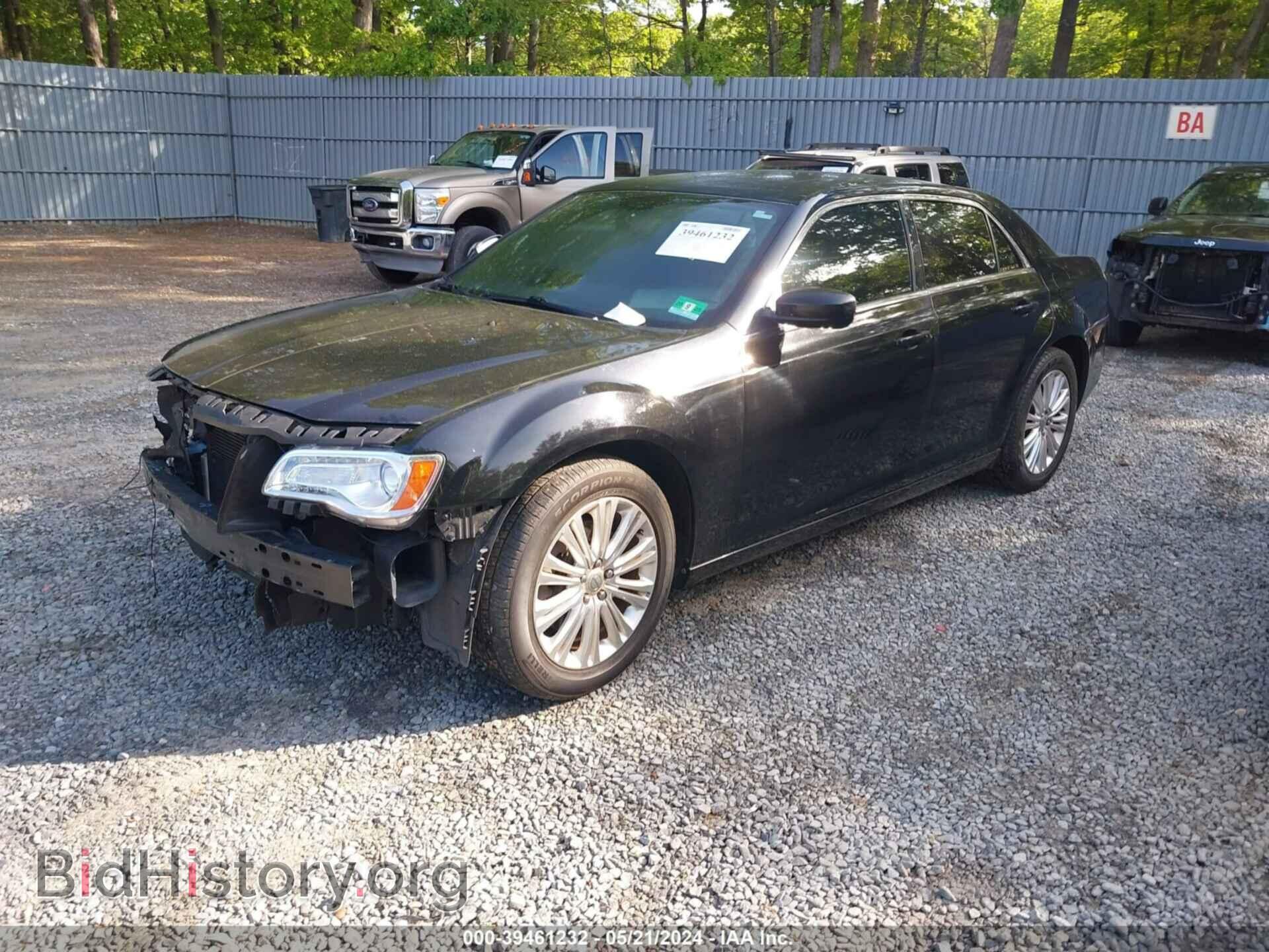 2013 CHRYSLER 300 - VIN: 2C3CCARG4DH619040 - Фото 2