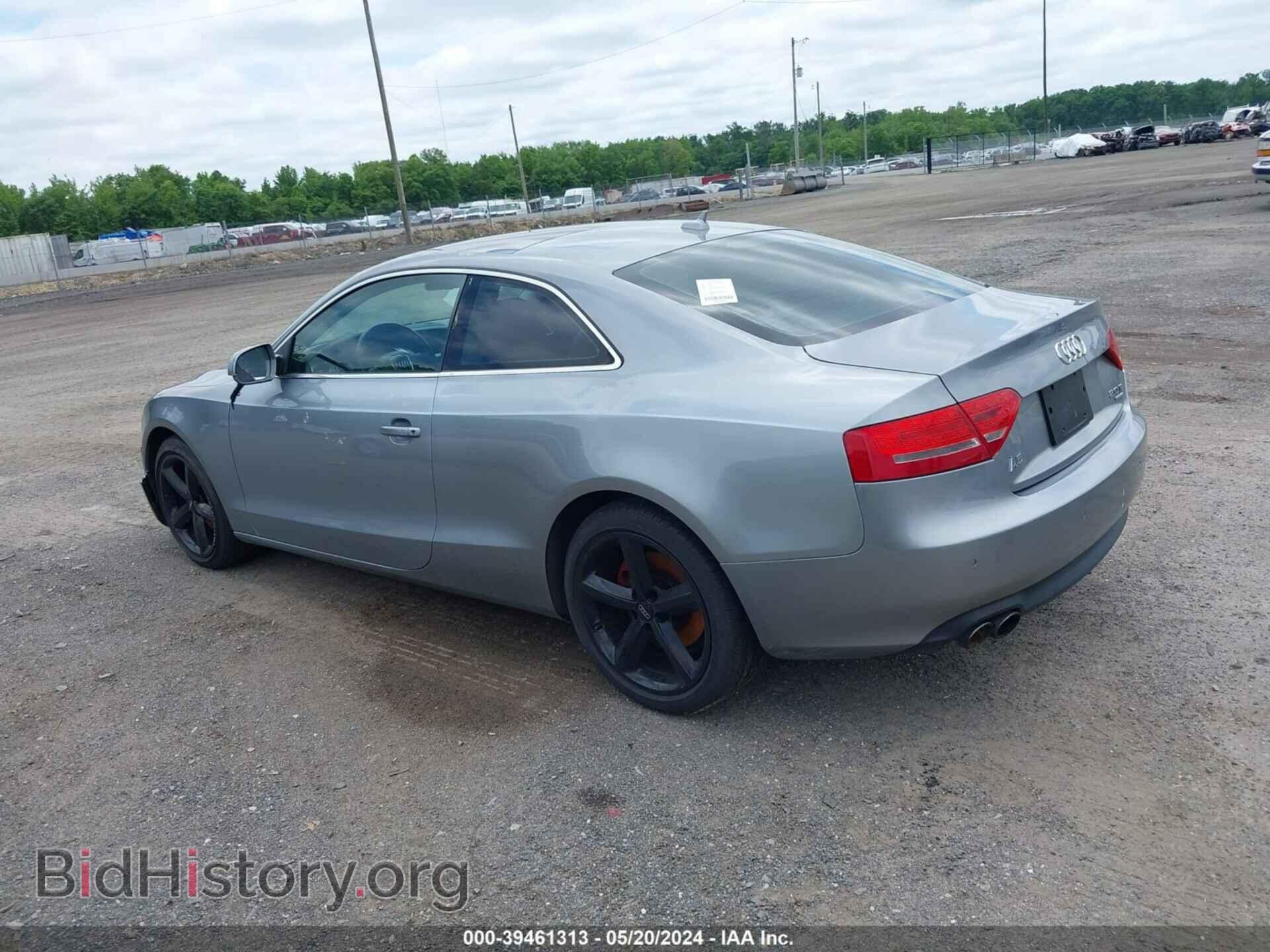 2010 AUDI A5 - VIN: WAULFAFR7AA043735 - Фото 3