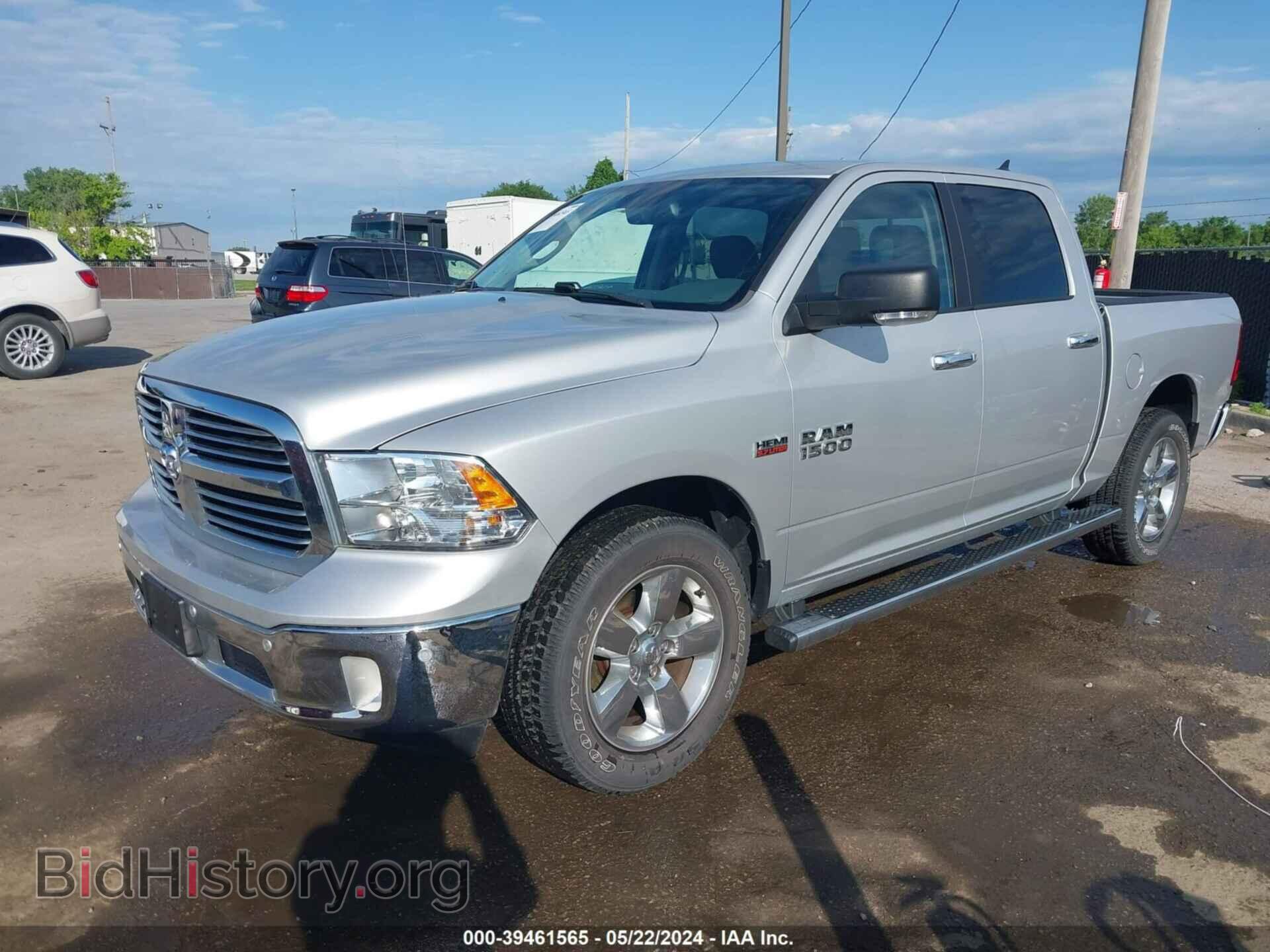 2018 RAM 1500 - VIN: 1C6RR7LT8JS345611 - Фото 2