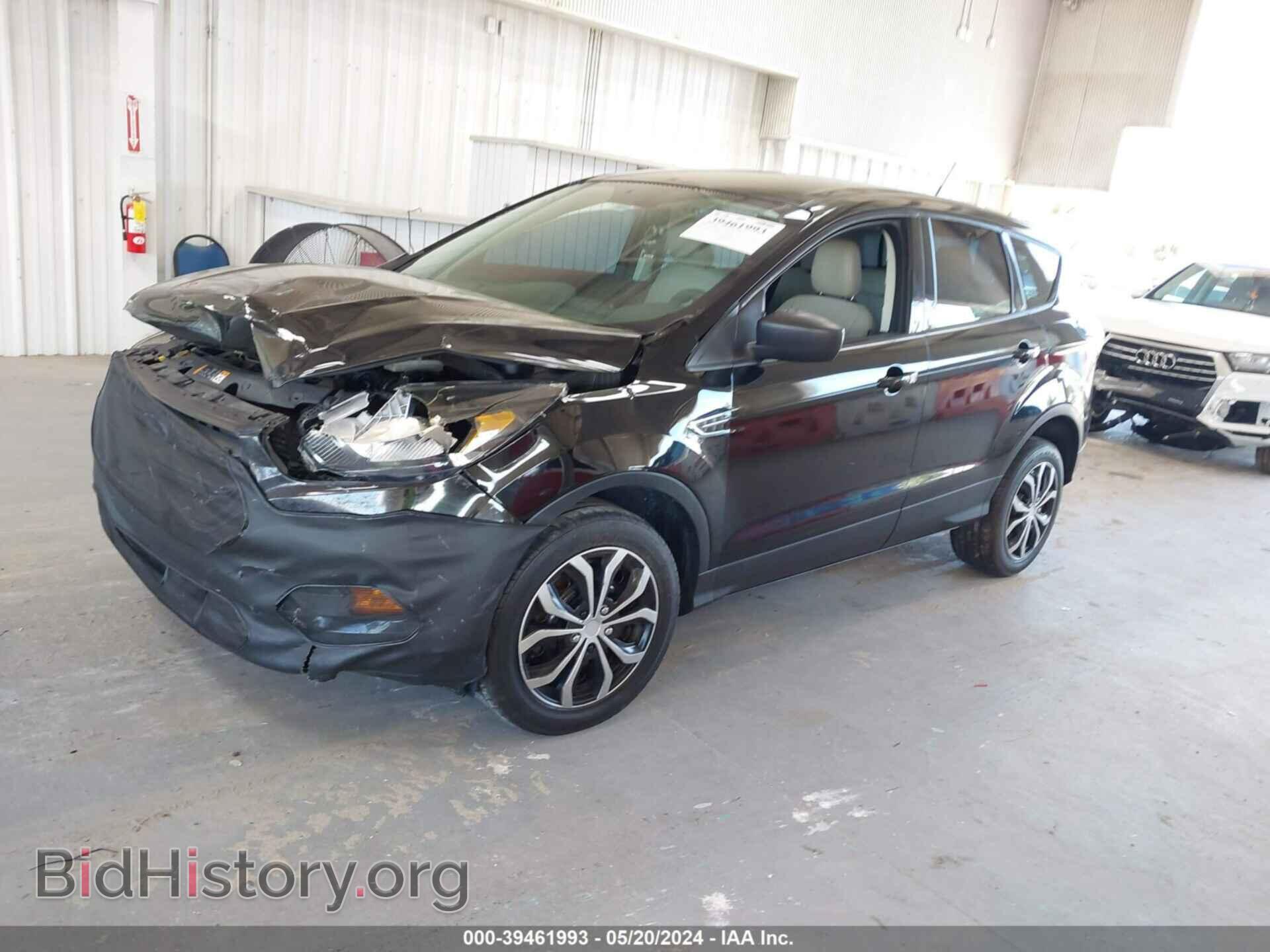 2018 FORD ESCAPE - VIN: 1FMCU0F79JUB04823 - Фото 2
