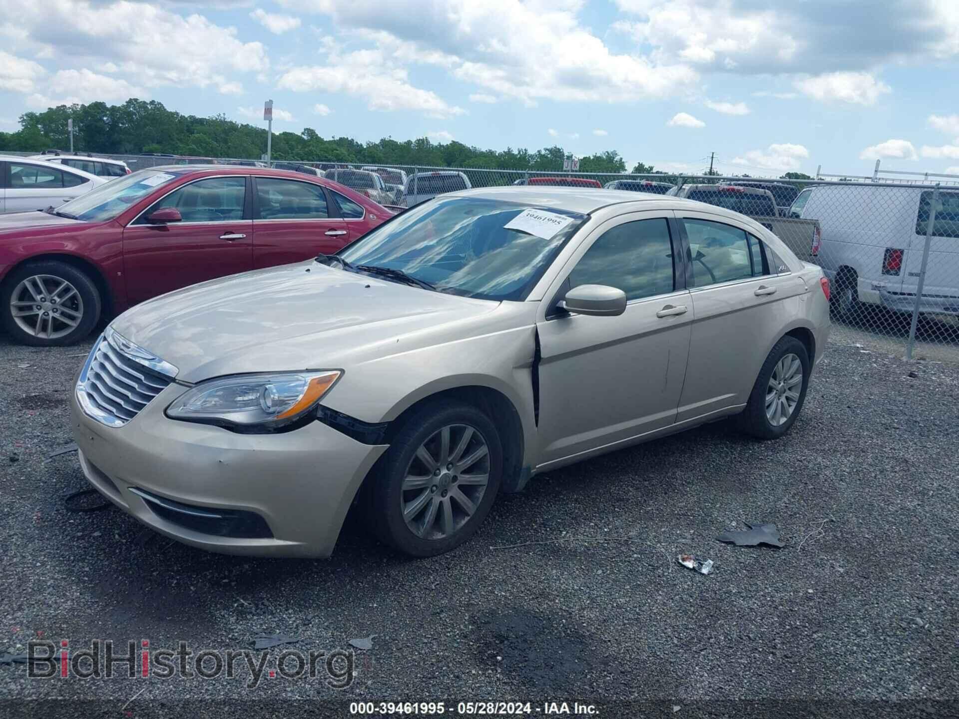 2013 CHRYSLER 200 - VIN: 1C3CCBBB1DN684844 - Фото 2