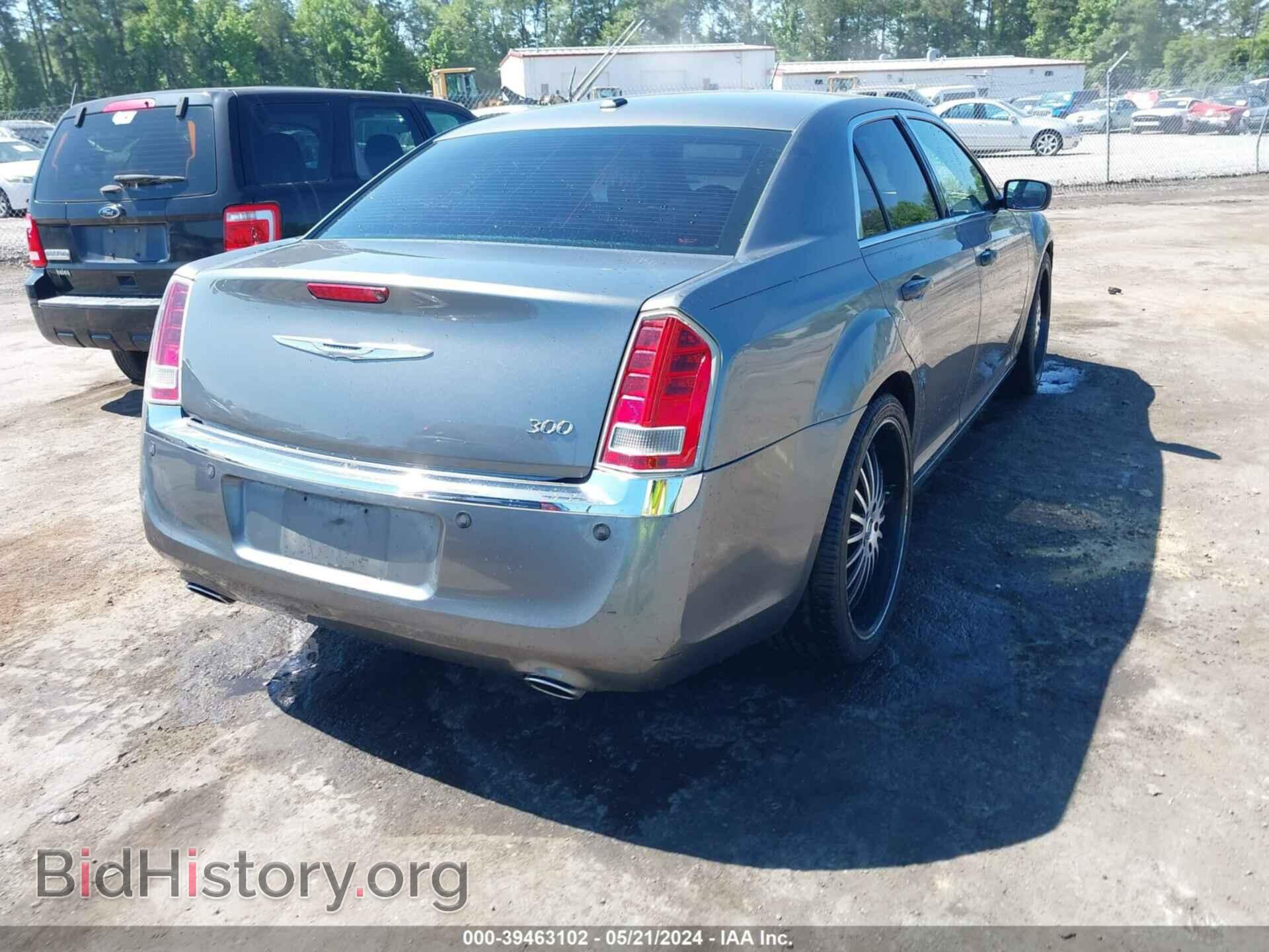 2012 CHRYSLER 300 - VIN: 2C3CCAAGXCH107132 - Фото 4