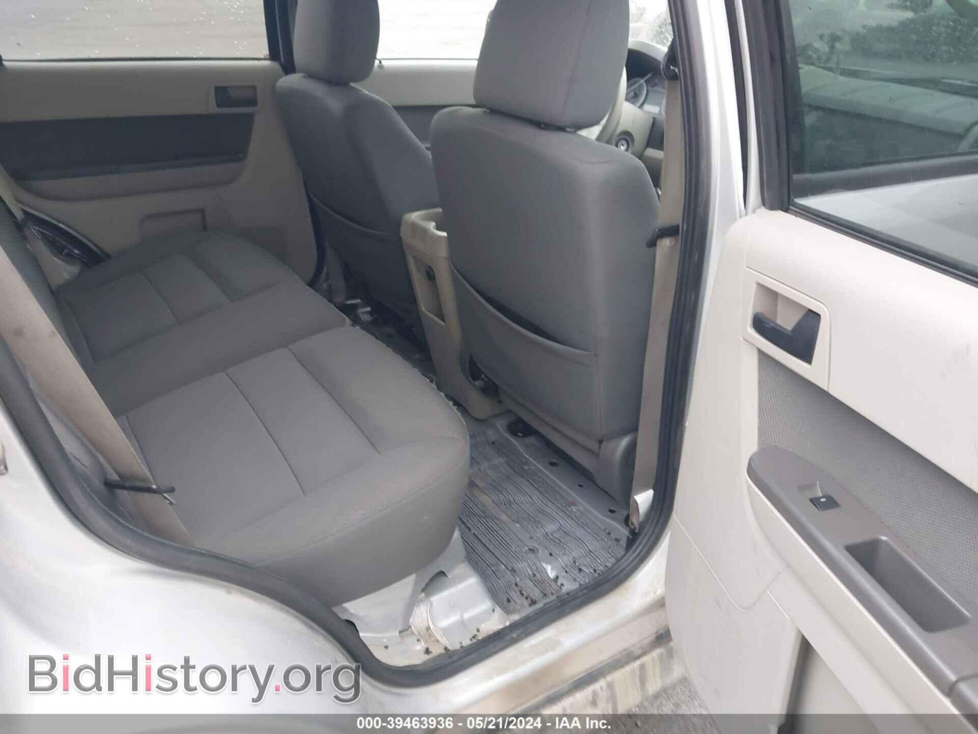2009 FORD ESCAPE - VIN: 1FMCU93G69KB93217 - Фото 8