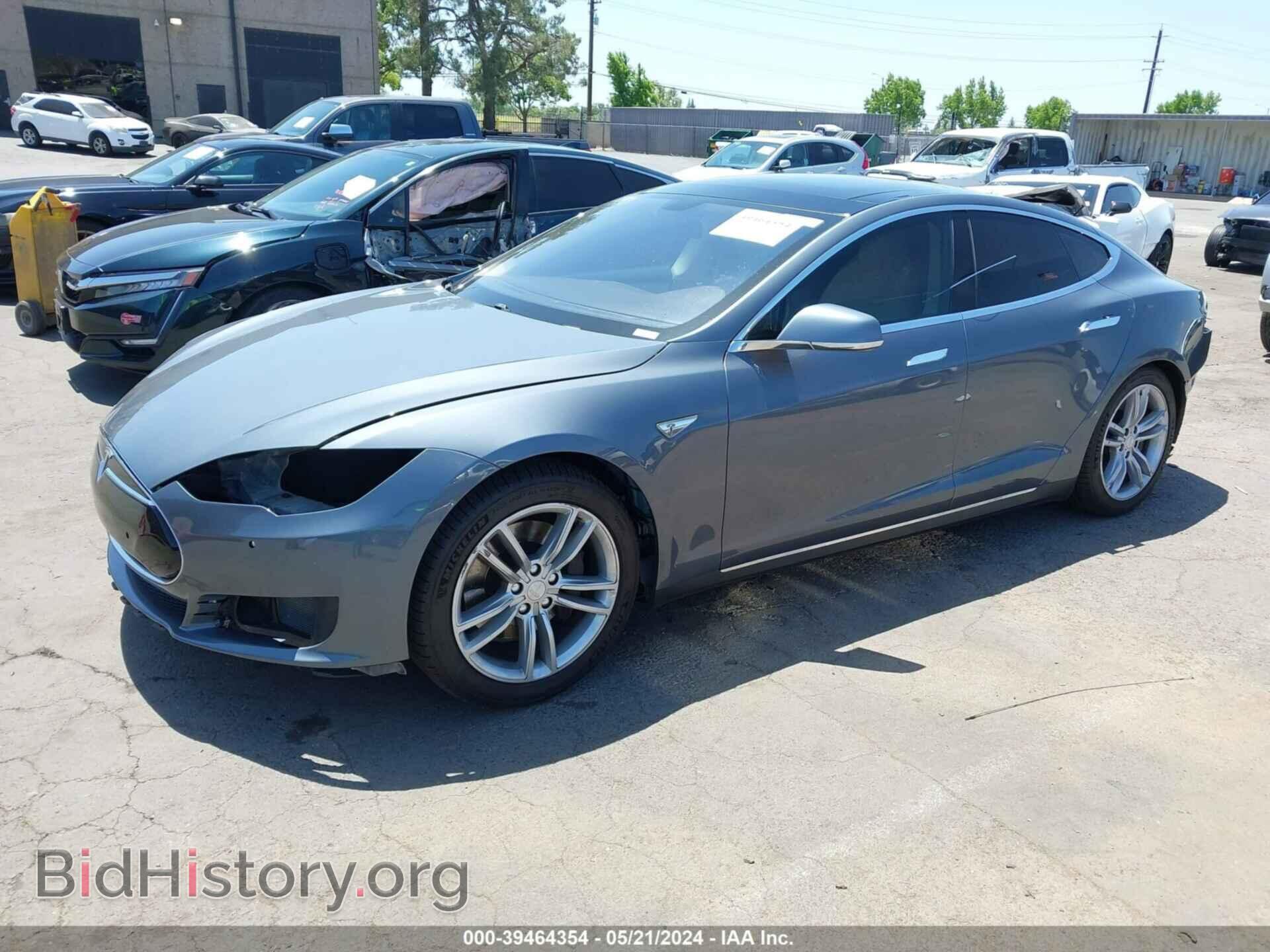 2014 TESLA MODEL S - VIN: 5YJSA1S12EFP33225 - Фото 2