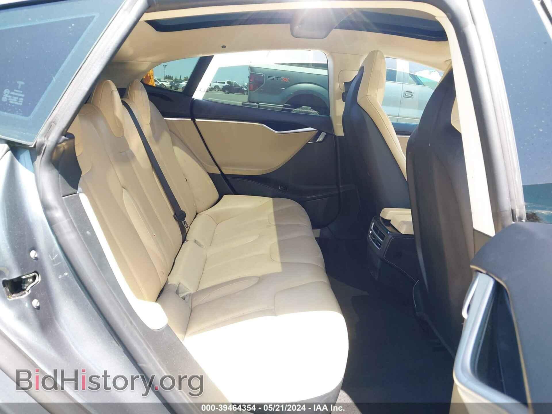 2014 TESLA MODEL S - VIN: 5YJSA1S12EFP33225 - Фото 8