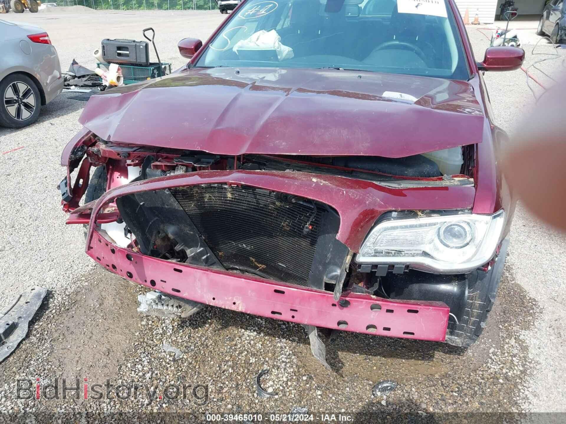 2017 CHRYSLER 300 - VIN: 2C3CCAAG4HH668109 - Фото 6