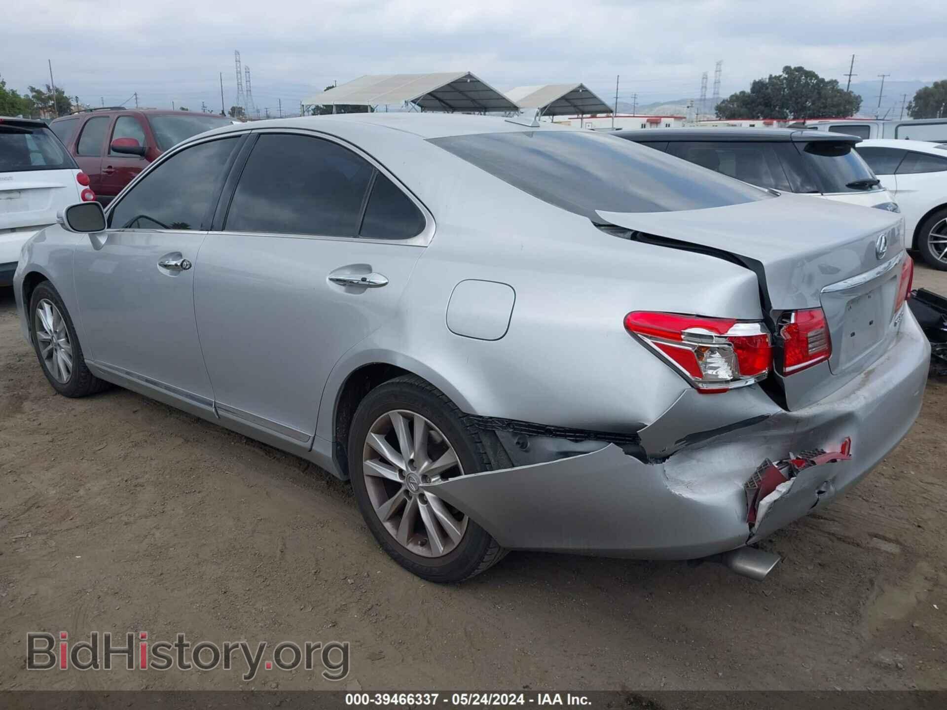 2011 LEXUS ES 350 - VIN: JTHBK1EG2B2425448 - Photo 3