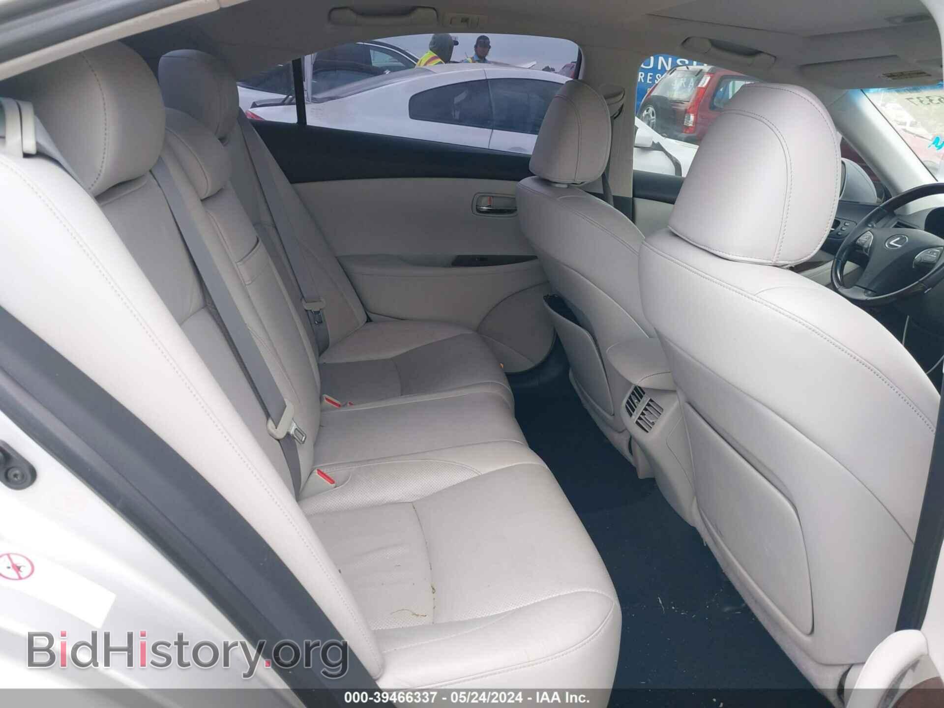 2011 LEXUS ES 350 - VIN: JTHBK1EG2B2425448 - Photo 8