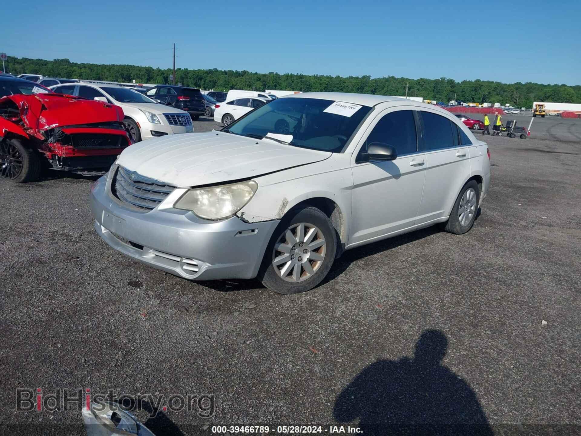 2009 CHRYSLER SEBRING - VIN: 1C3LC46B29N530155 - Фото 2