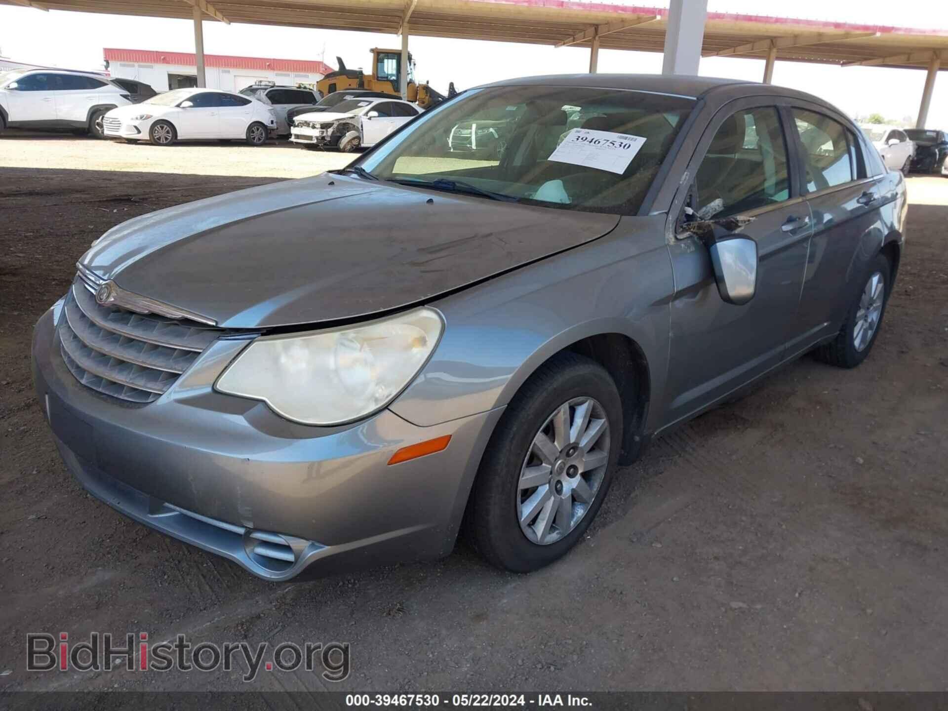 2010 CHRYSLER SEBRING - VIN: 1C3CC4FB6AN173910 - Фото 2